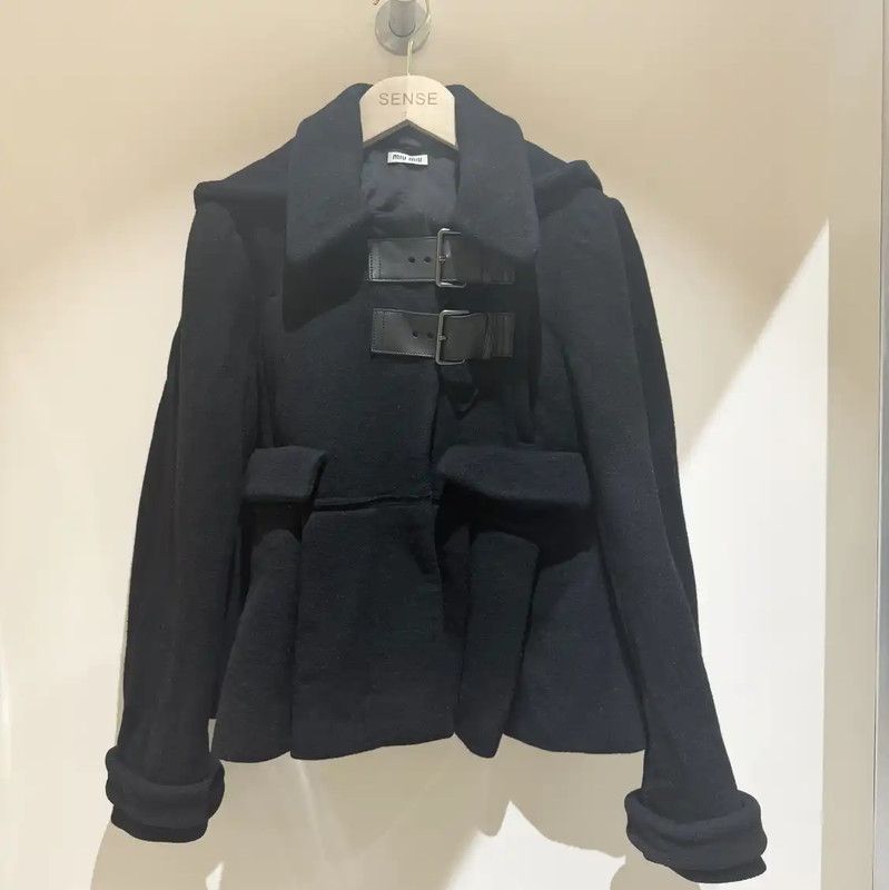 Miu Miu Miu Miu Black Wool Short Coat for Women 0089 Size M / US 6-8 / IT 42-44 - 1 Thumbnail