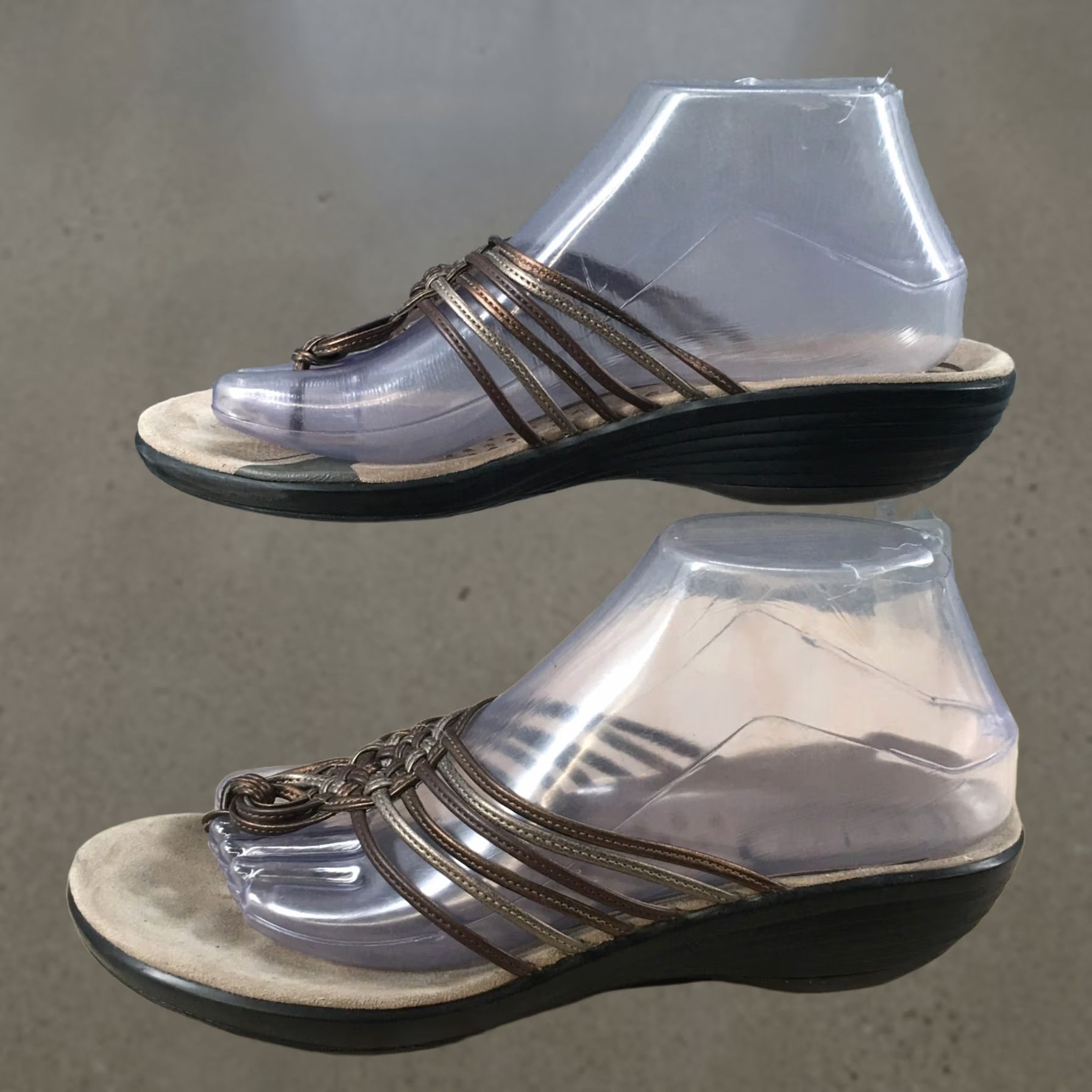 Clarks Privo By Clarks Sandals Womens 8 M Flip Flop Thong Low Heels 38007 Brown Slip On Size US 8 / IT 38 - 1 Thumbnail