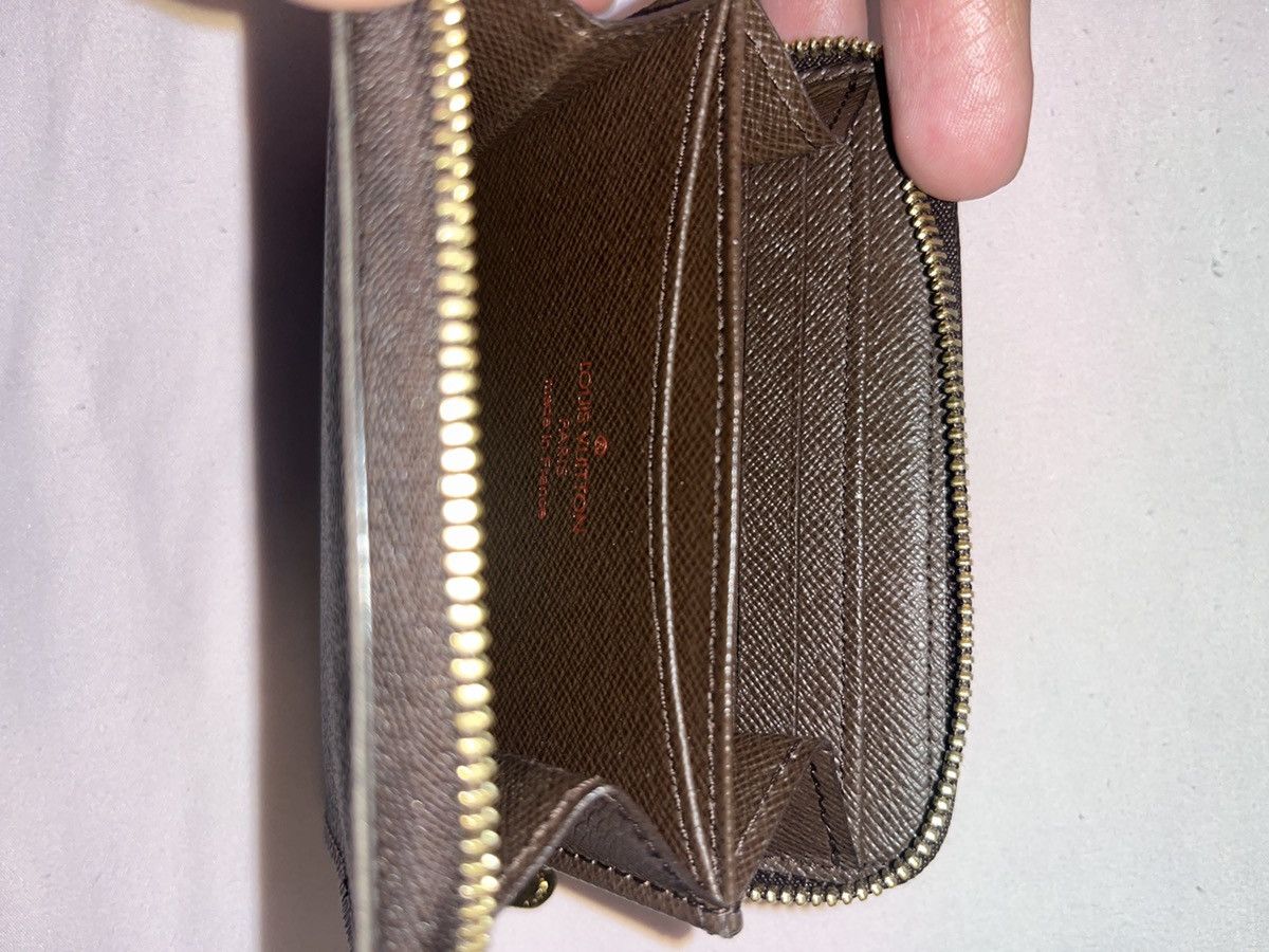 Louis Vuitton Authentic Zippy Coin Purse Size ONE SIZE - 2 Thumbnail