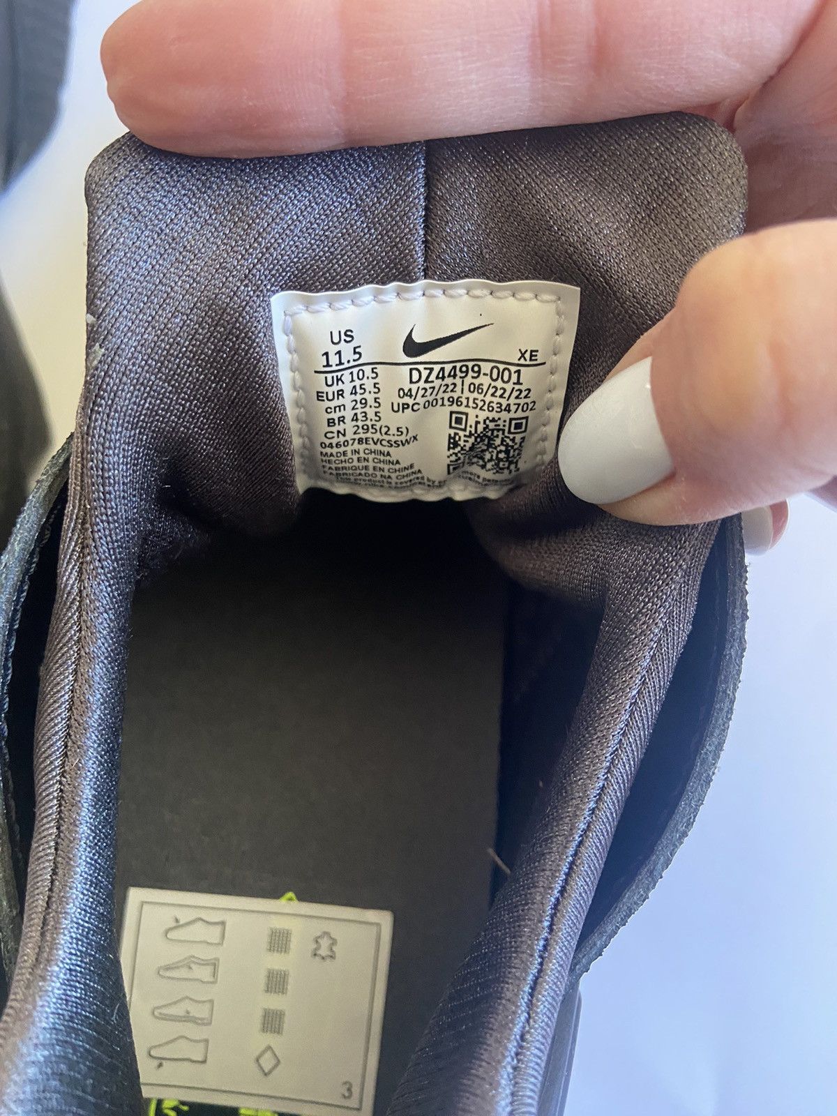 Nike NIKE AIR HUARACHE WT Size US 11.5 / EU 44-45 - 7 Thumbnail