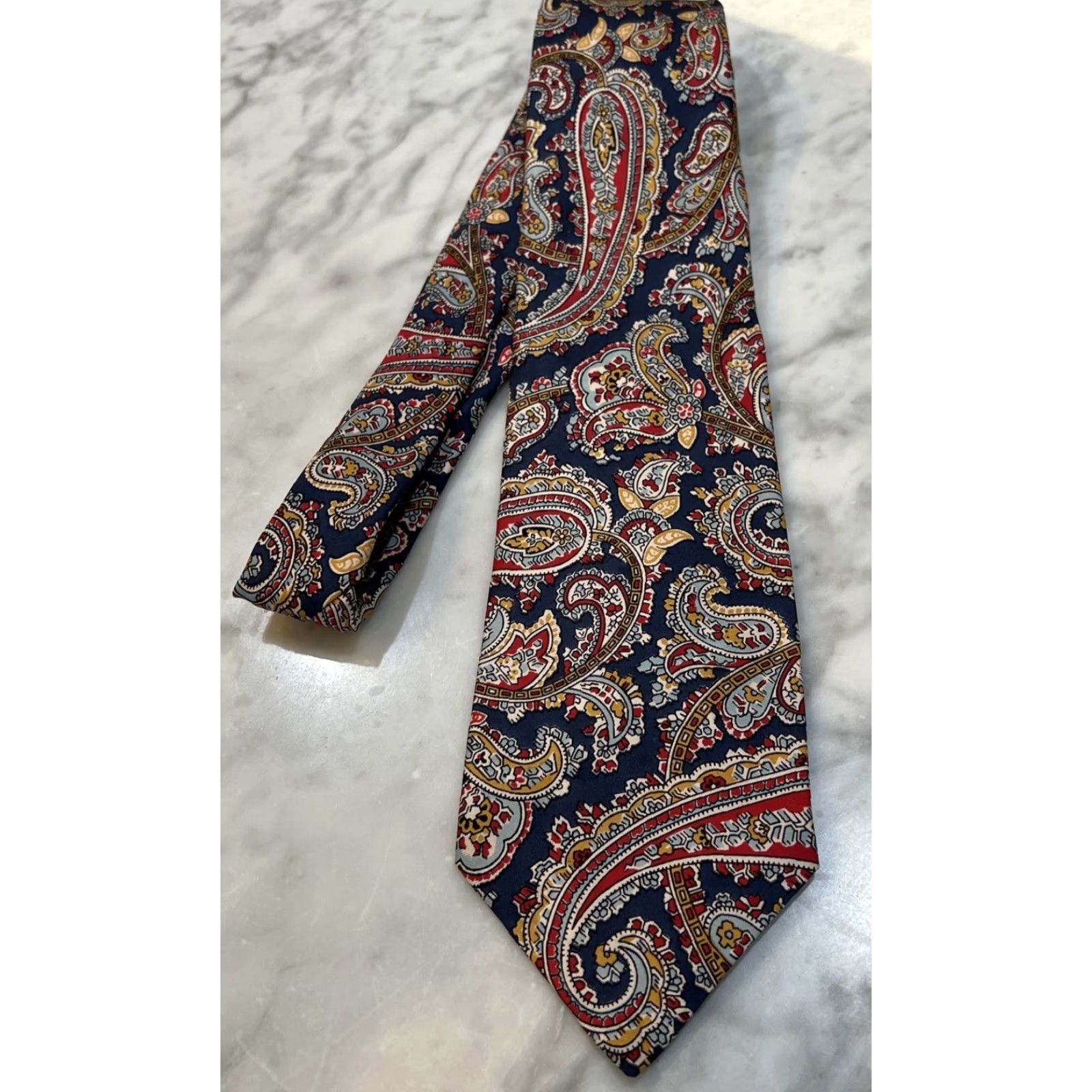 Liberty London VINTAGE Liberty Necktie Paisley Blue Goldwater Silk Tie Men’s England Jacquard 57"-60" Classic Theme Paisley Size ONE SIZE - 2 Thumbnail