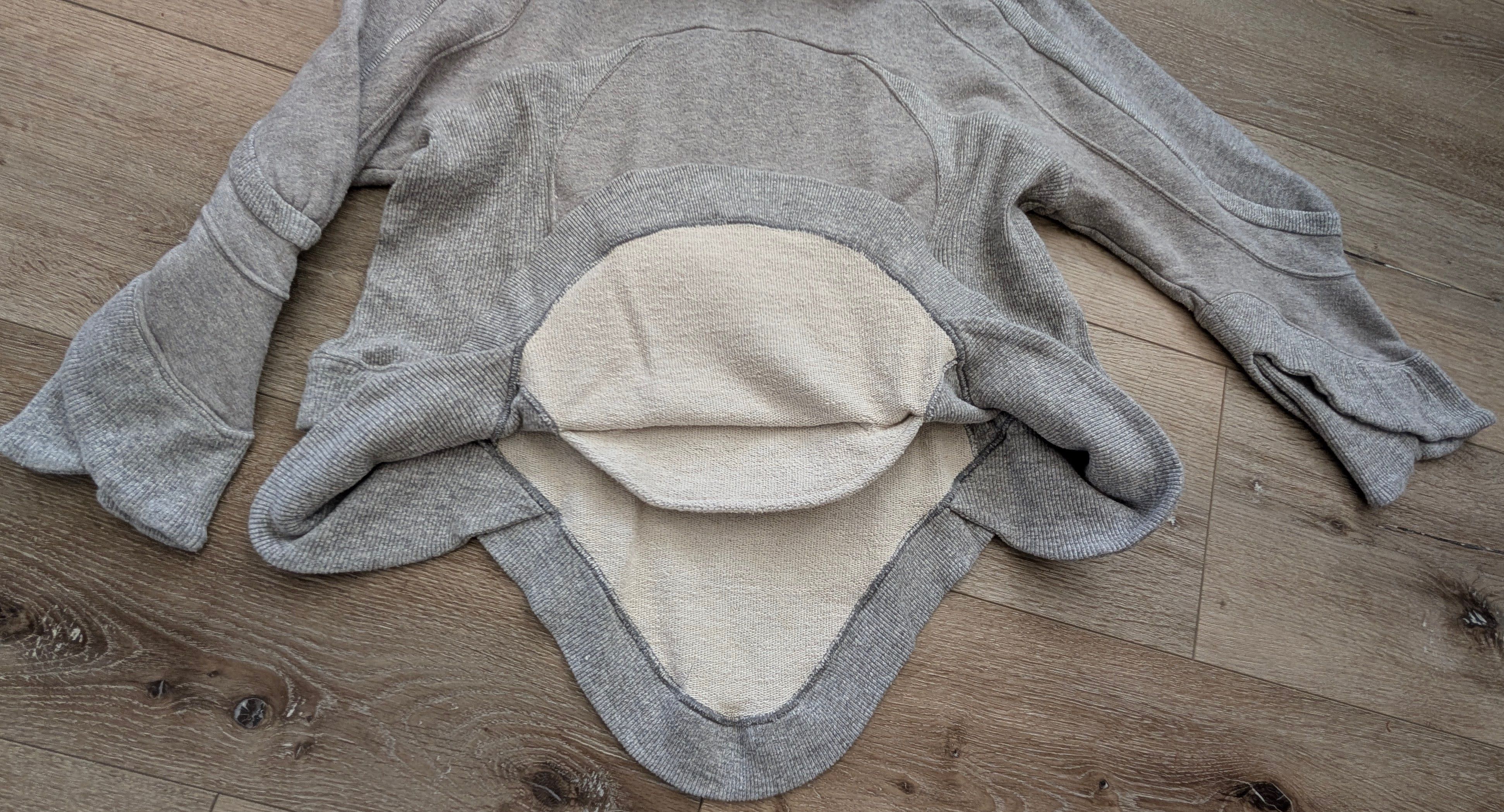Undercover Undercover Jun Takahashi Womens Hooded Pullover Sweatshirt 8 Size M / US 6-8 / IT 42-44 - 6 Thumbnail