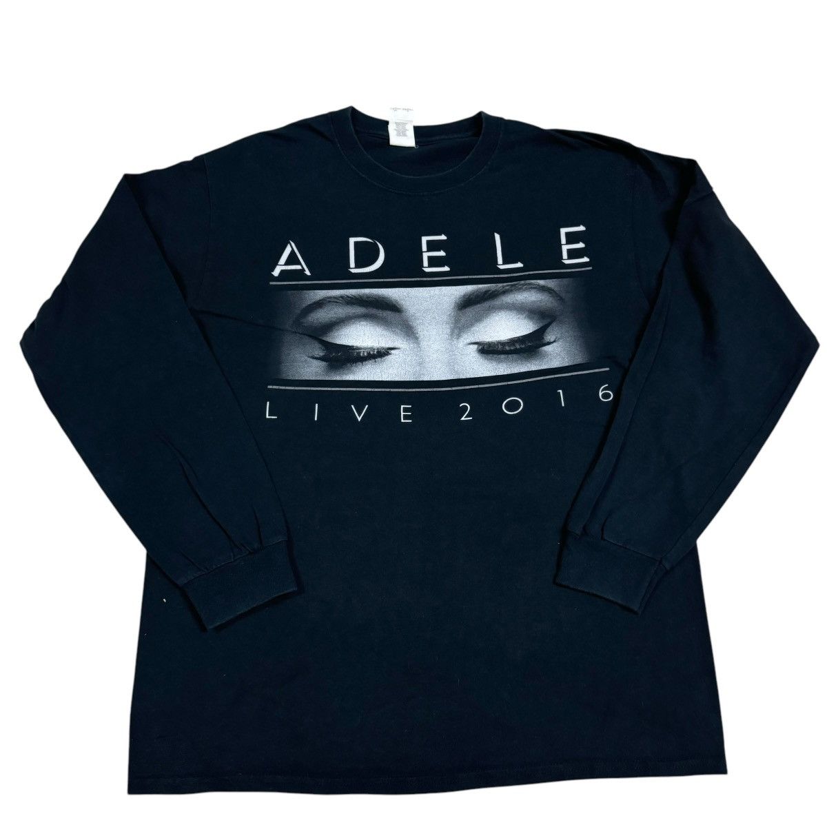 Band Tees ADELE Live 2016 Tour Promo Big Logo Shirts Size US M / EU 48-50 / 2 - 1 Thumbnail