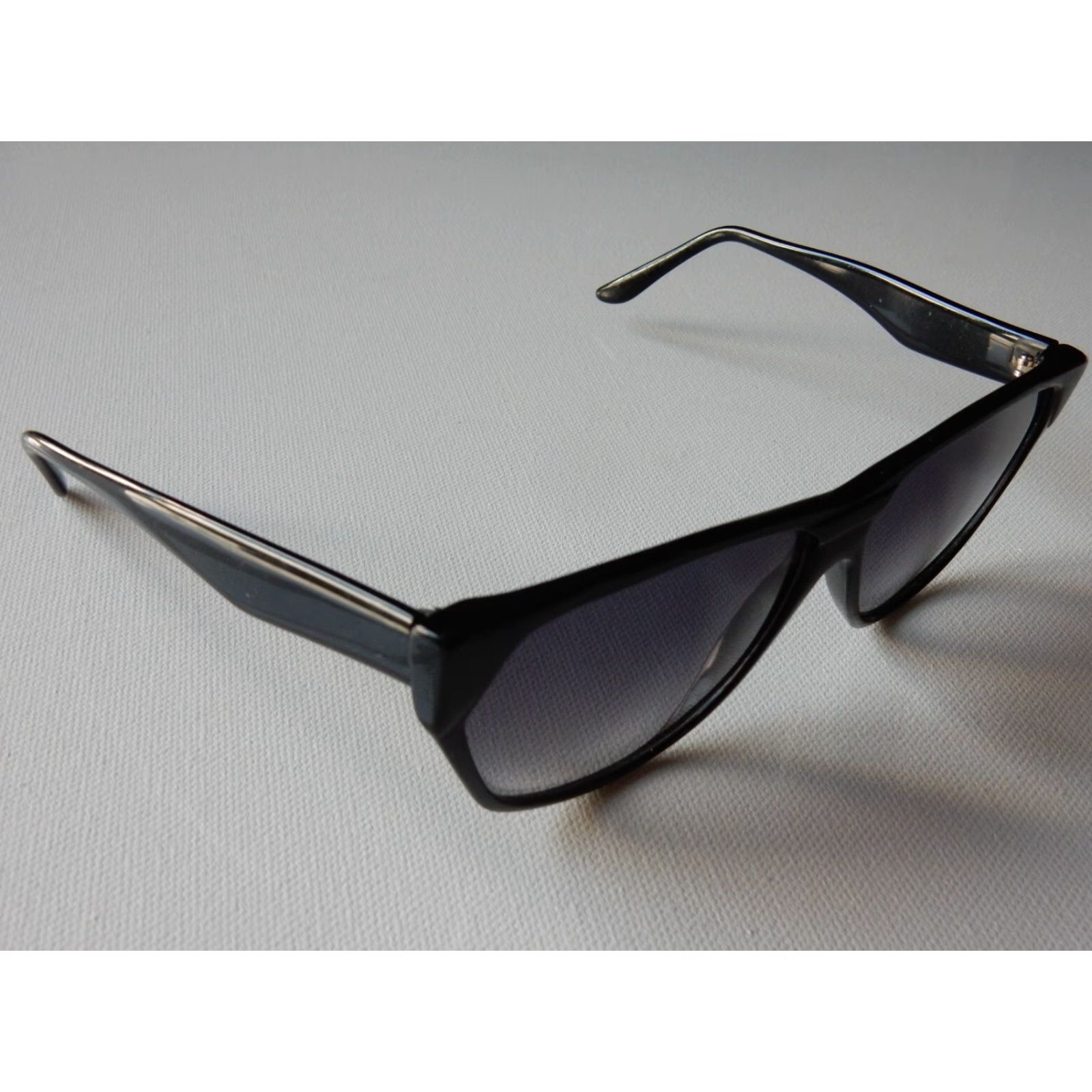 Vintage VINTAGE Solargenics Sunglasses Men's Black Italy 80s Retro Accessories Size ONE SIZE - 2 Thumbnail