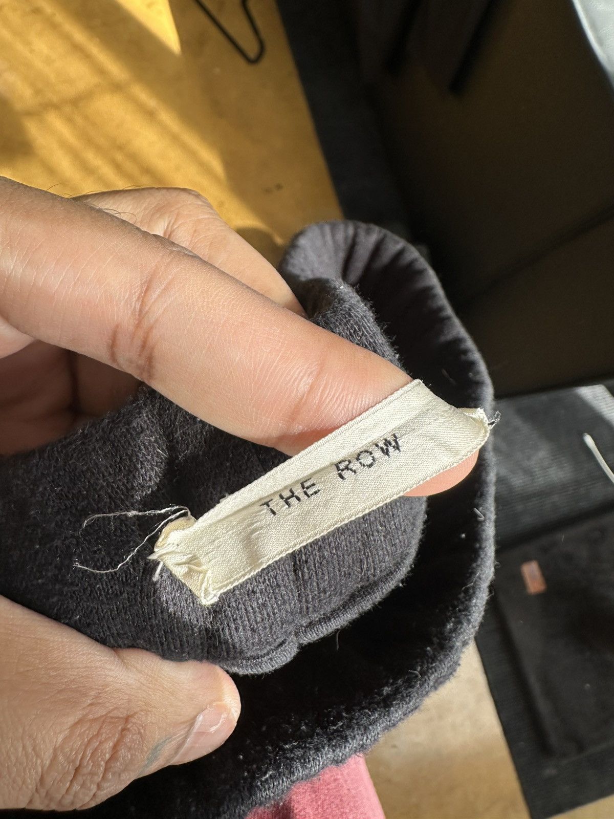 The Row The Row Sweats (M) Size US 32 / EU 48 - 4 Thumbnail