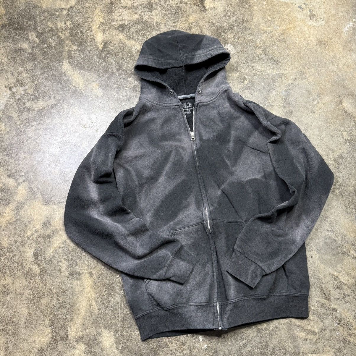 Vintage vintage y2k faded black baggy zip up hoodie Size US L / EU 52-54 / 3 - 2 Thumbnail