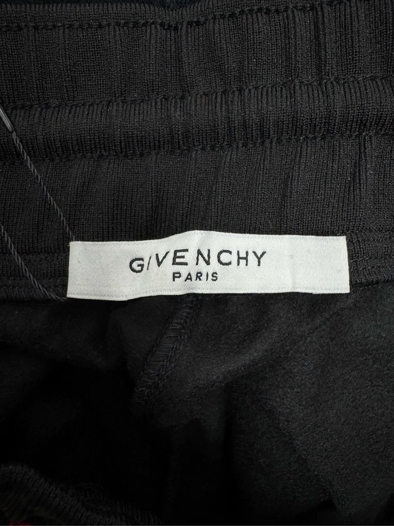 Givenchy Givenchy SizeM 4G Letter Logo Shorts Size US 31 - 3 Thumbnail
