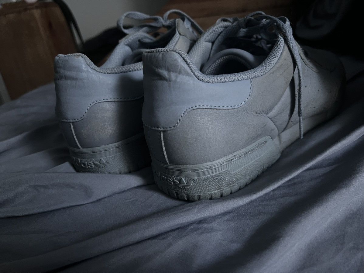 Yeezy adidas Yeezy Powerphase Calabasas Men's Size 13 Grey, Used Size US 13 / EU 46 - 3 Thumbnail
