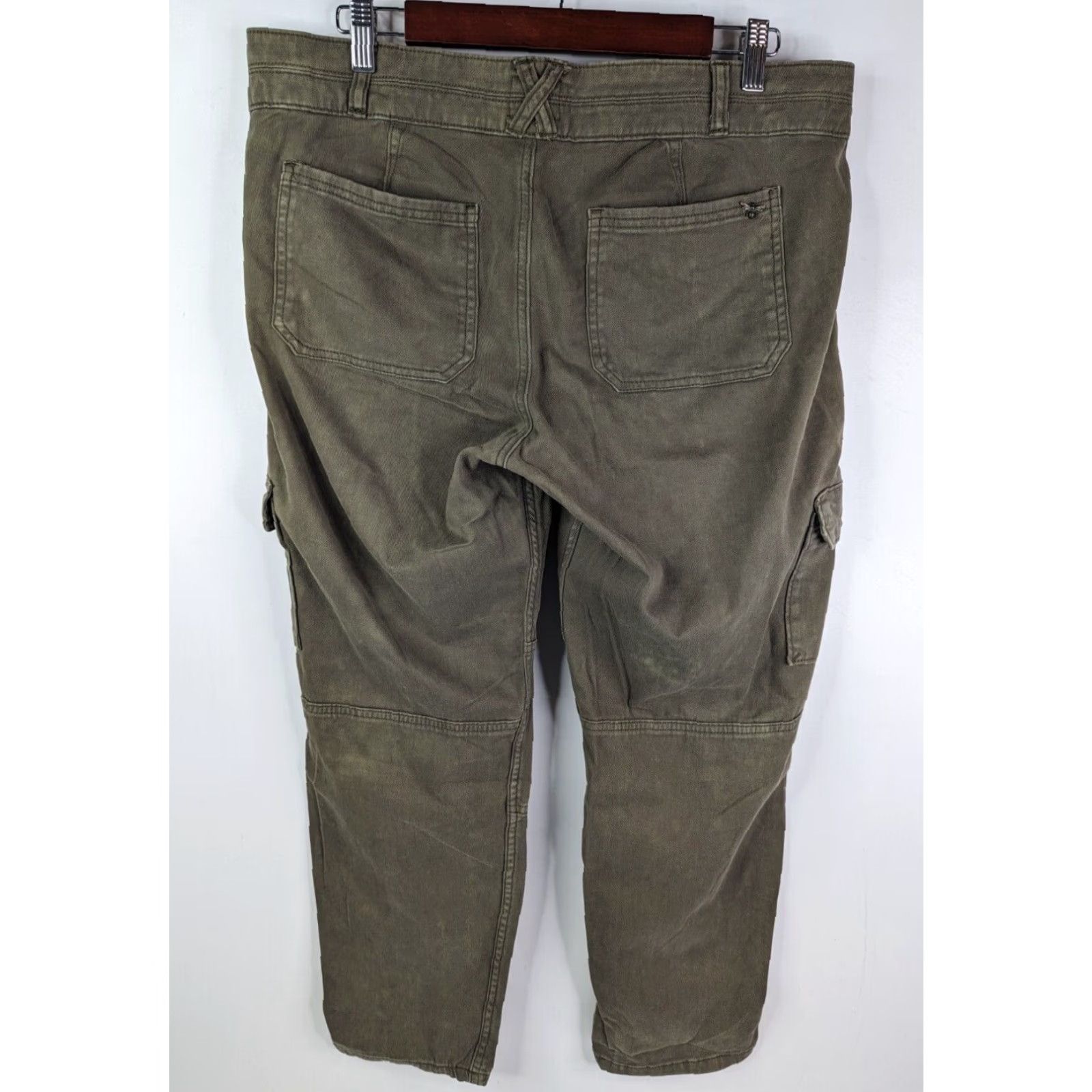 Abercrombie & Fitch VINTAGE Abercrombie & Fitch Pants Women 30 Green Cropped Cargo Outdoors Casual Size 30" / US 8 / IT 44 - 4 Thumbnail