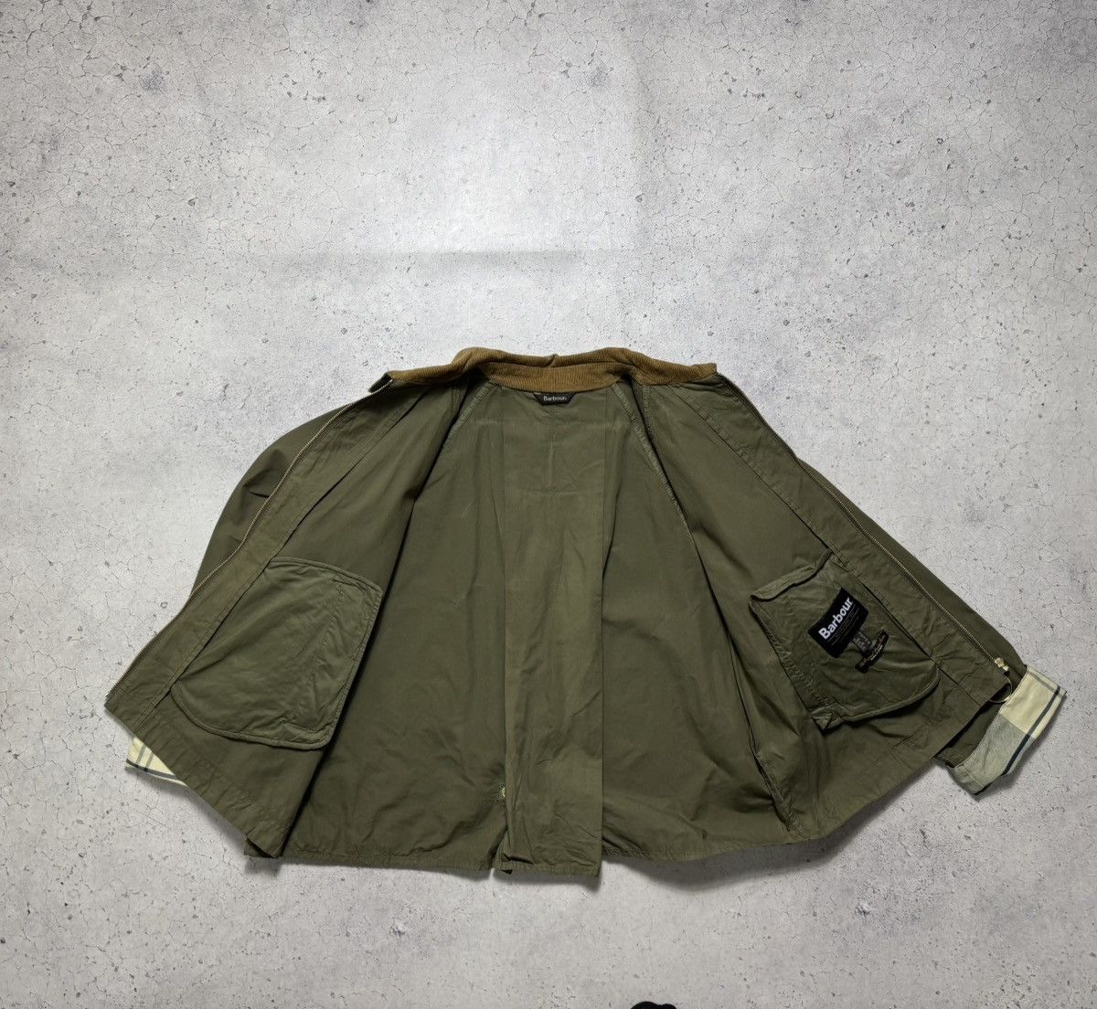 Barbour Barbour Women’s Caltin Showerproof Jacket Size UK 16 Size XL / US 12-14 / IT 48-50 - 14 Thumbnail