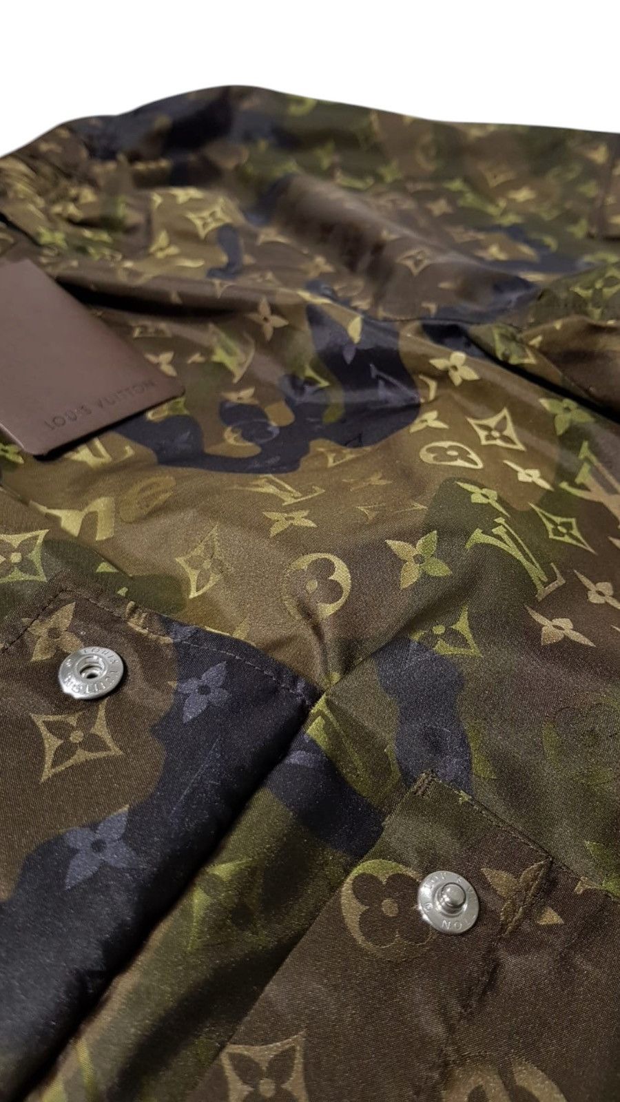 Louis Vuitton × Supreme Louis Vuitton X SUPREME 46 Camouflage Tracker Pants Size US 44 / EU 60 - 5 Thumbnail
