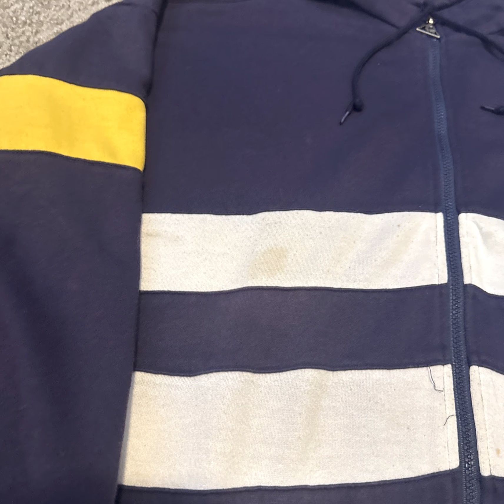 Le Coq Sportif VINTAGE Le Coq Sportif Navy Blue White Full Zip Polyester Cotton Track Jacket Unisex Adults L Blue 80s Mens Womens Size US L / EU 52-54 / 3 - 5 Thumbnail
