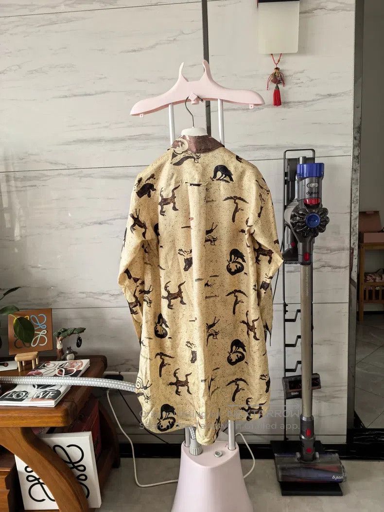 Loewe Loewe Long-sleeve oversized shirt coat with small animal p Size 4XL / US 24-26 - 2 Thumbnail