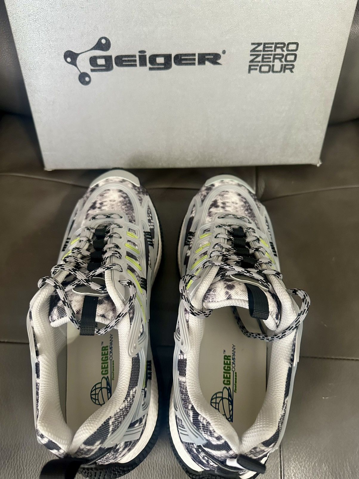 John Geiger John Geiger 004 year of the snake size 12 Size US 12 / EU 45 - 4 Thumbnail