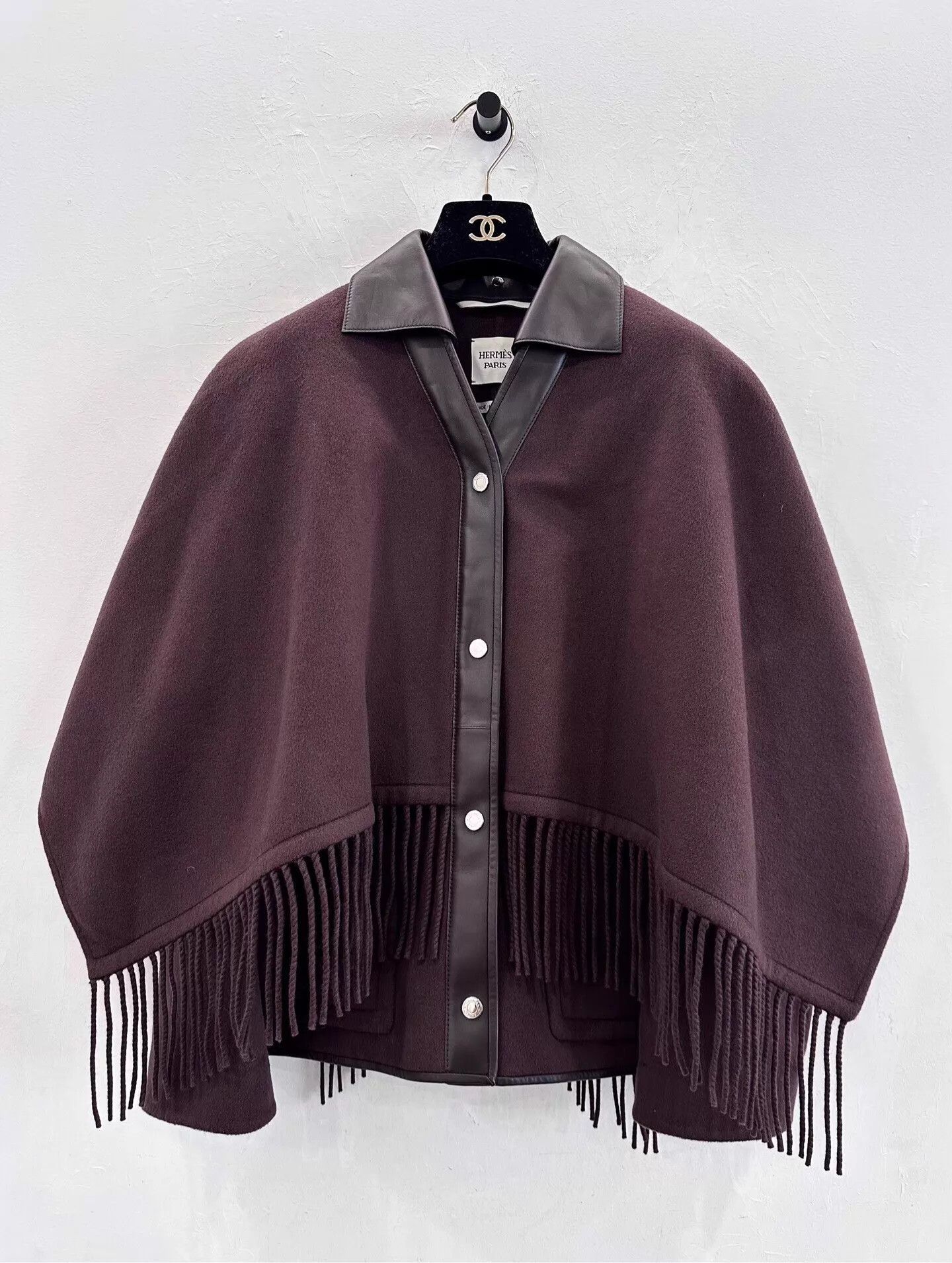 Hermes Women Hermes Wine Cashmere Lambskin Tassel Cape 36 Size XS / US 0-2 / IT 36-38 - 1 Thumbnail