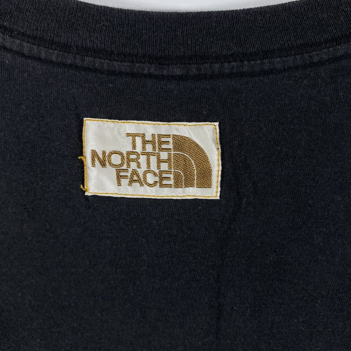 The North Face Vintage 00's THE NORTH FACE Logo Graphic Tee Shirt Medium Size US M / EU 48-50 / 2 - 6 Thumbnail