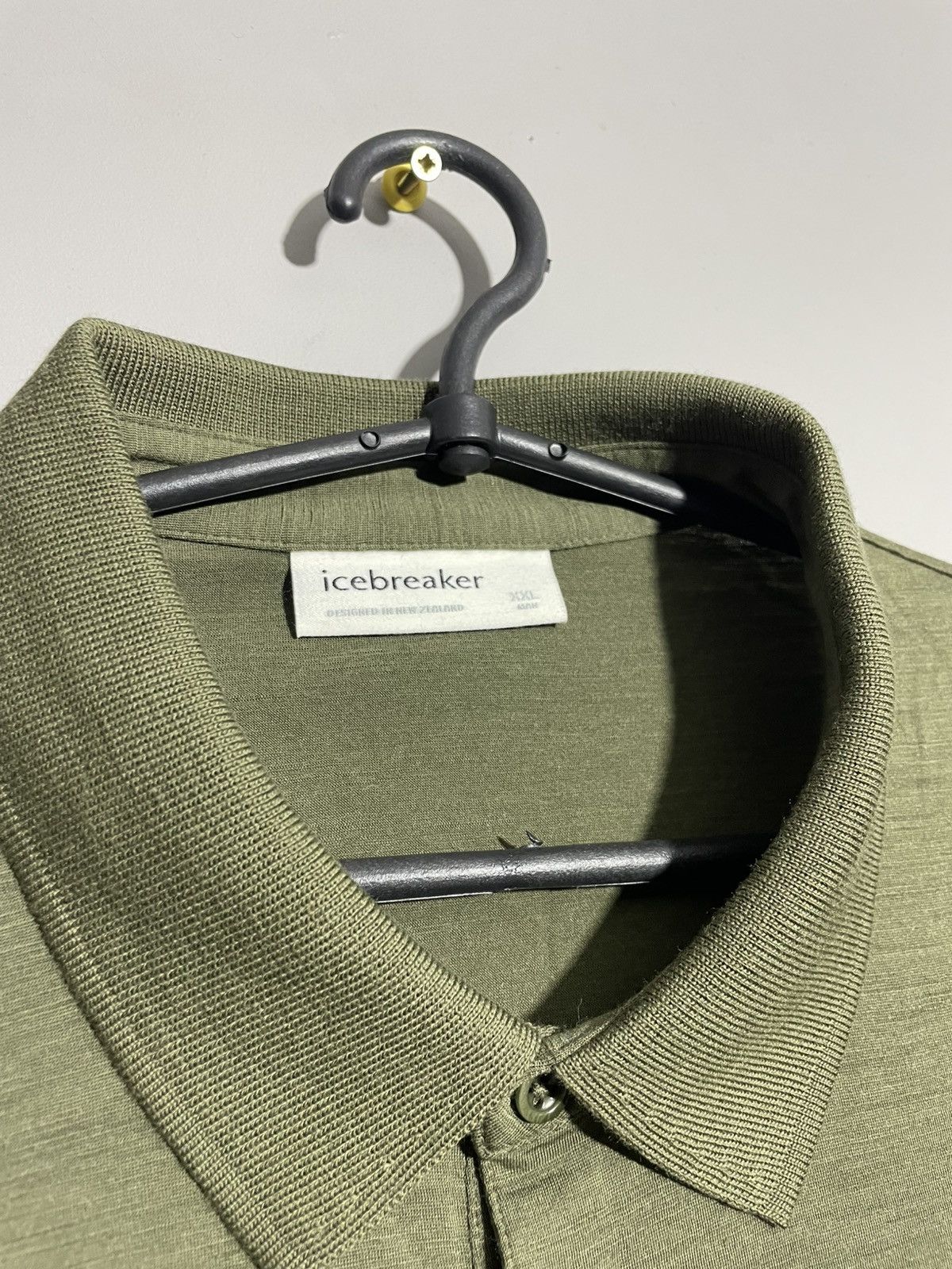 Icebreaker Ice Breaker Merino Wool Men’s Olive Polos size XXL Size US XXL / EU 58 / 5 - 3 Thumbnail