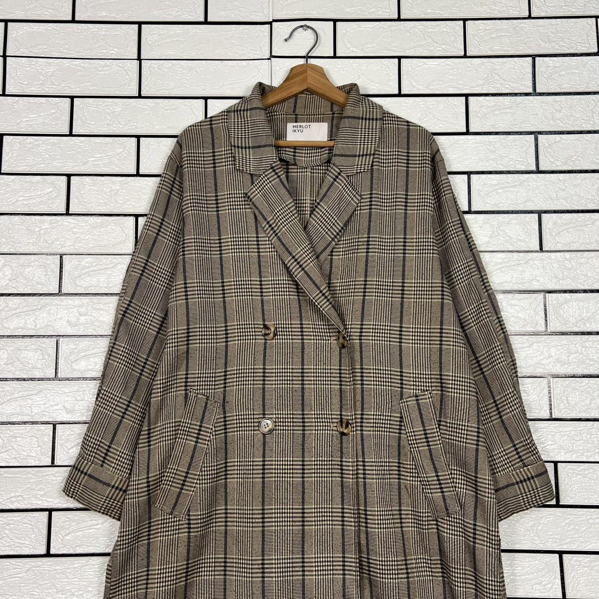 Japanese Brand MERLOT IKYU Checked Plaid Double Breast Long Coat #4150-C189 Size ONE SIZE - 5 Thumbnail