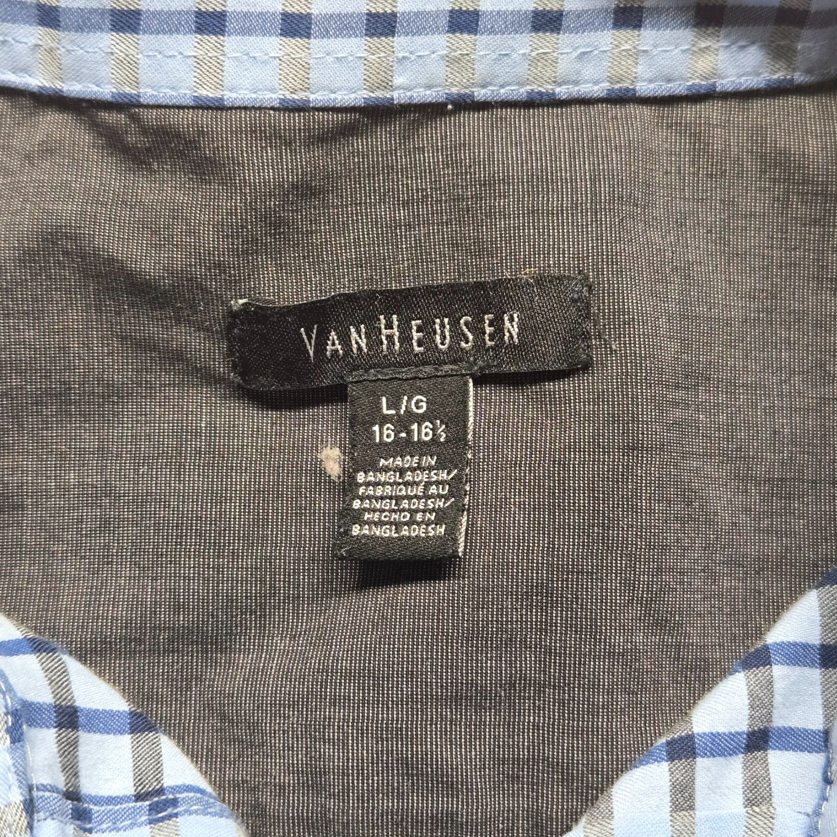 Van Heusen Van Heusen Shirt Button-Up Blue Check Adult Men L 16 16.5 Cotton Short Sleeve 48-in Chest Regular 60s Modern Mens Size US L / EU 52-54 / 3 - 3 Thumbnail