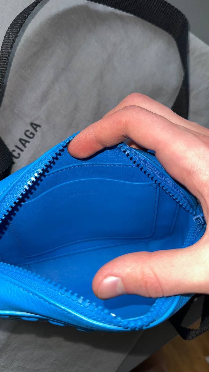 Balenciaga Balenciaga Car Camera Bag Blue Size ONE SIZE - 6 Thumbnail