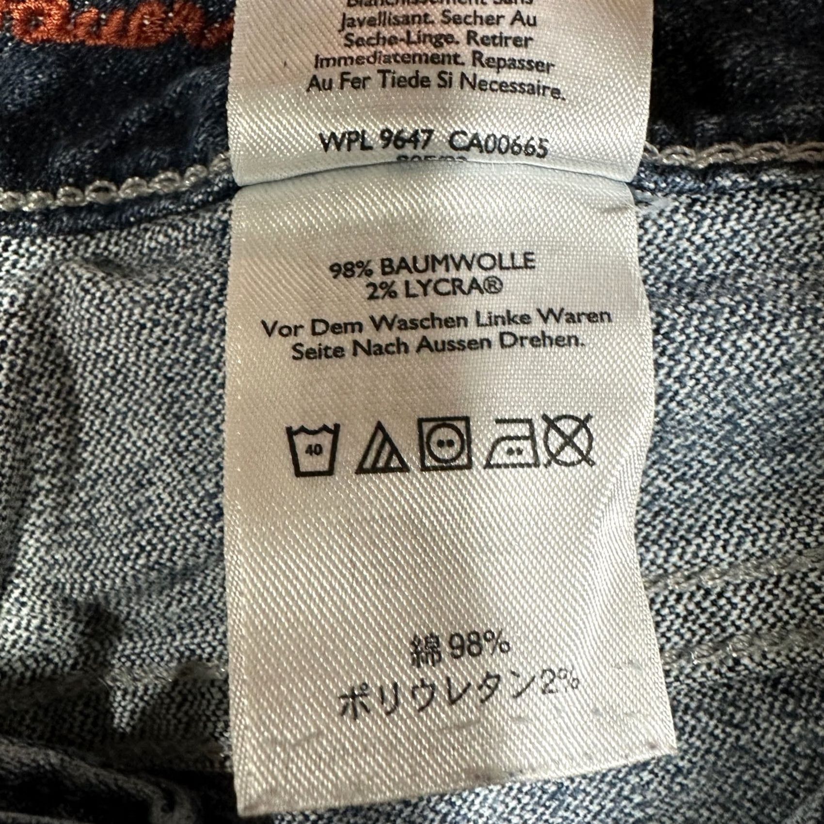 Eddie Bauer Eddie Bauer Jeans Womens 28 Crop Cotton Stretch Medium Wash Pockets Split Hem Jeans Cropped Waist 28 Blue 5-Pocket Design Mens Womens Girls Boys Size 28" / US 6 / IT 42 - 6 Thumbnail