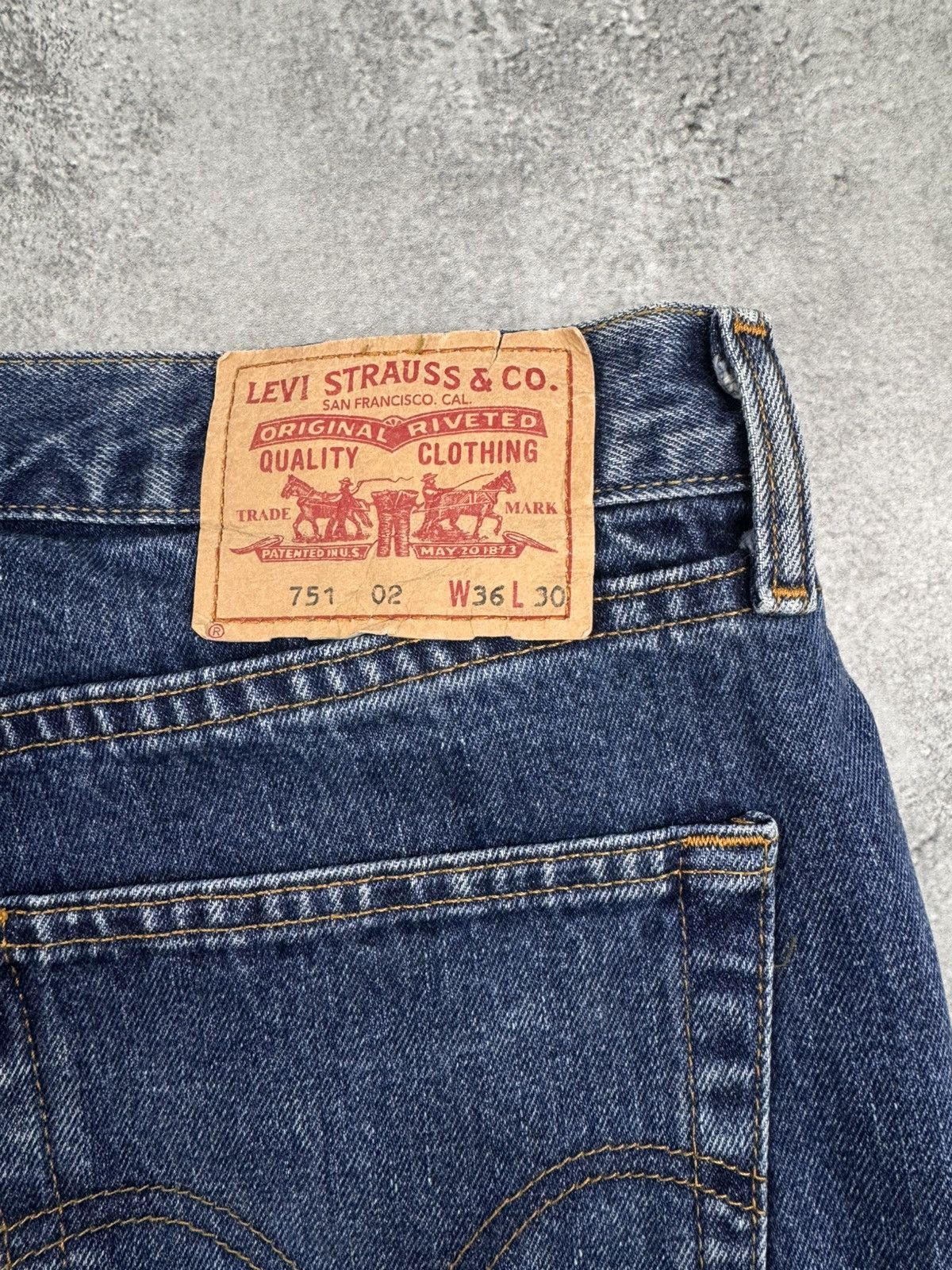 Levi's Levi’s Men Vintage Cotton Denim 751 Standard Fit Size US 36 / EU 52 - 9 Thumbnail
