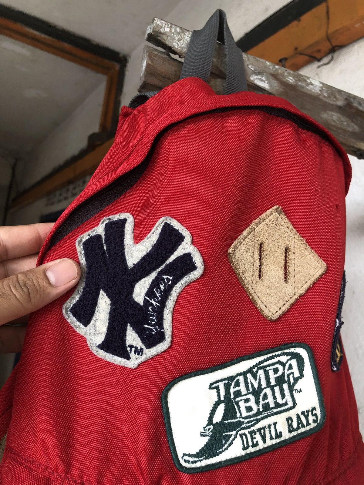 Japanese Brand Rare❗️Vintage MLB x Uniqlo Multi Patches Clup Bag Pack Size ONE SIZE - 6 Thumbnail