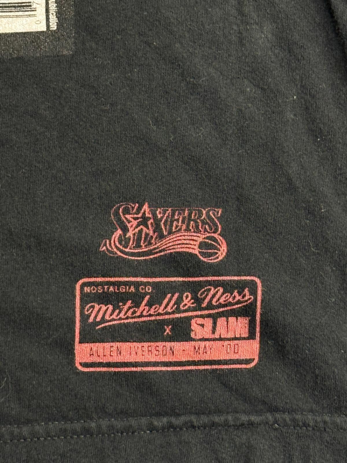 Mitchell & Ness Faded Allen Iversion Slam Magazine T-shirt Mitchell & Ness M Size US M / EU 48-50 / 2 - 4 Thumbnail