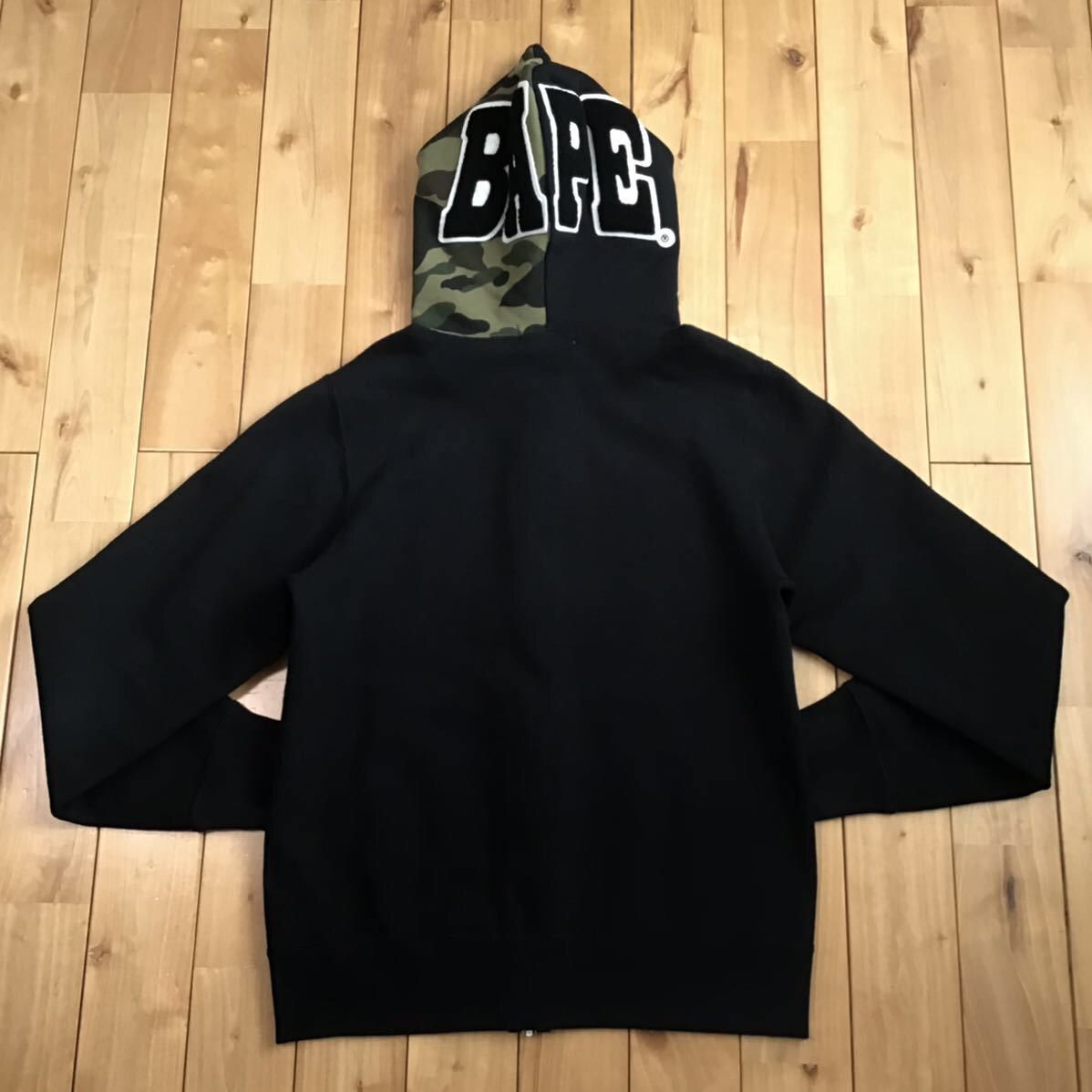 Bape BAPE Black x 1st camo green ape head full zip Hoodie Size US M / EU 48-50 / 2 - 2 Thumbnail