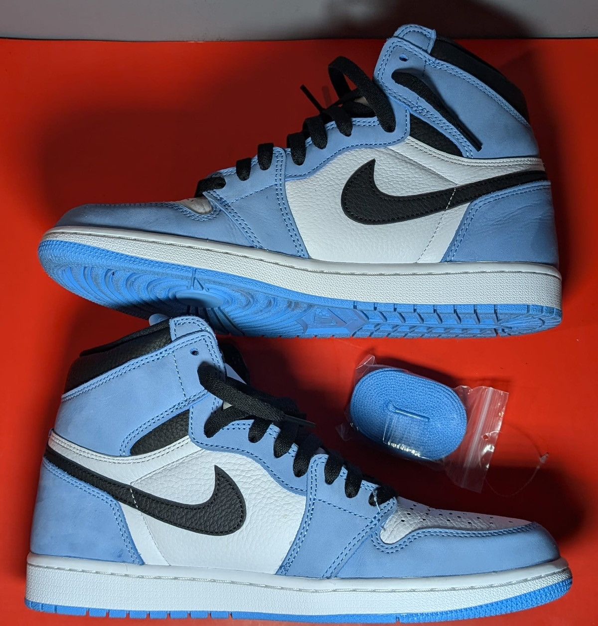 Jordan Brand Size 10.5 - Jordan 1 Retro OG High University Blue Size US 10.5 / EU 43-44 - 2 Thumbnail