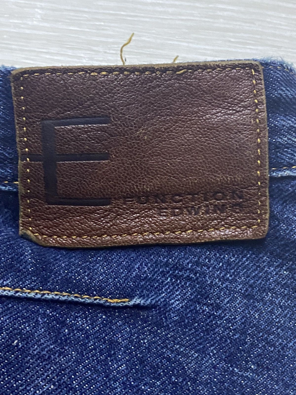 Edwin Vintage Edwin E Function Twist Leg Loose Jeans Size US 31 - 16 Thumbnail