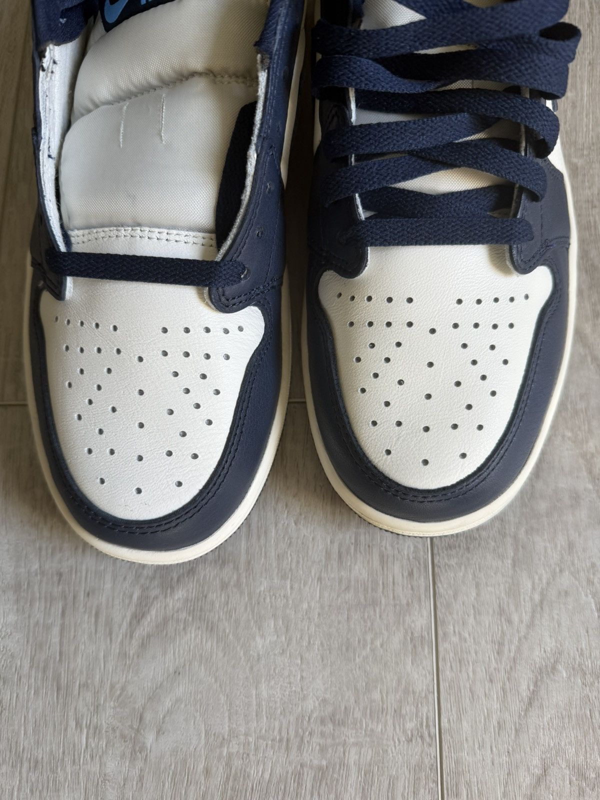 Jordan Brand Jordan 1 retro low og obsidian Size US 9 / EU 42 - 3 Thumbnail
