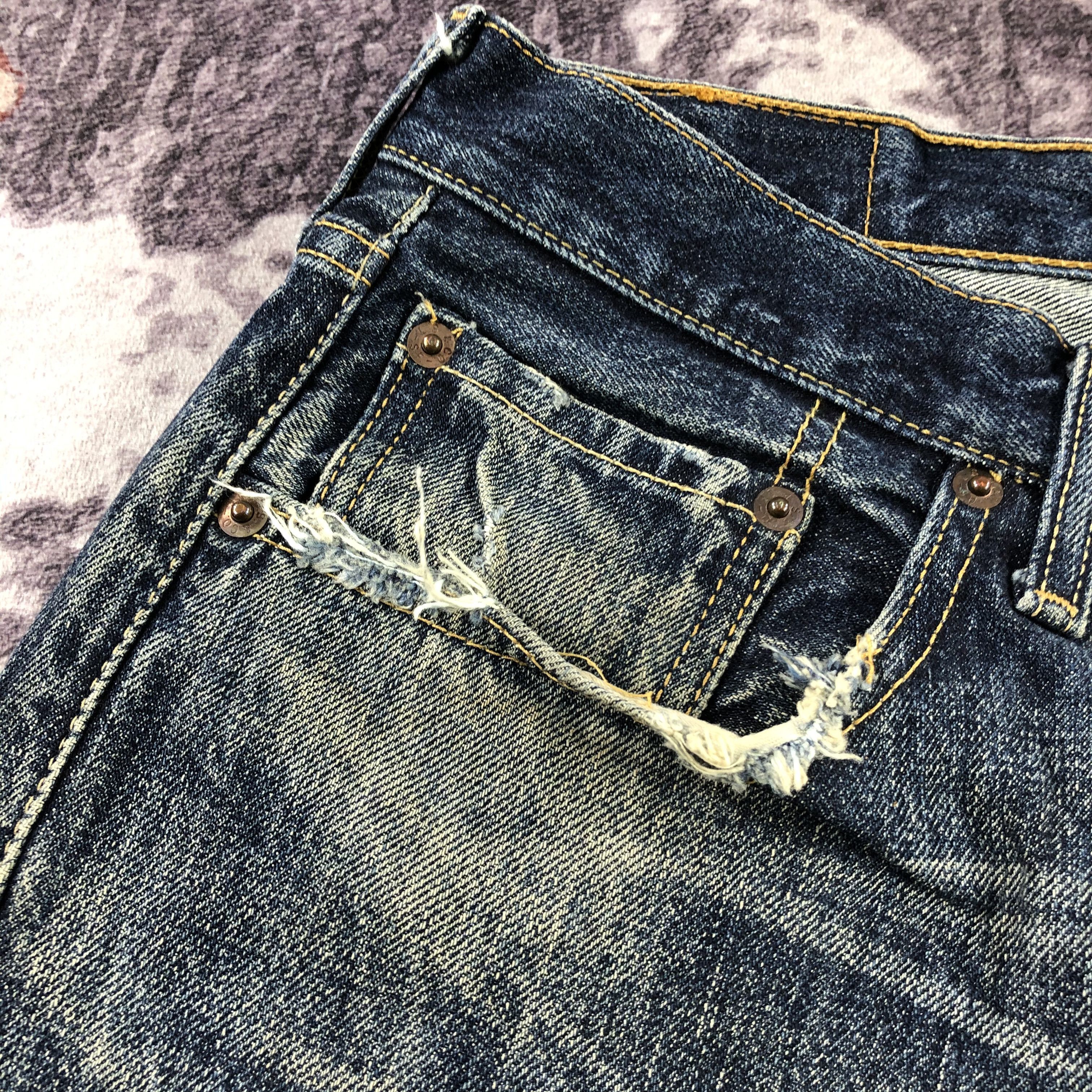 Levi's 90s Vintage Blue Wash Levis 501 Jeans-JM2733 Size US 34 / EU 50 - 12 Thumbnail