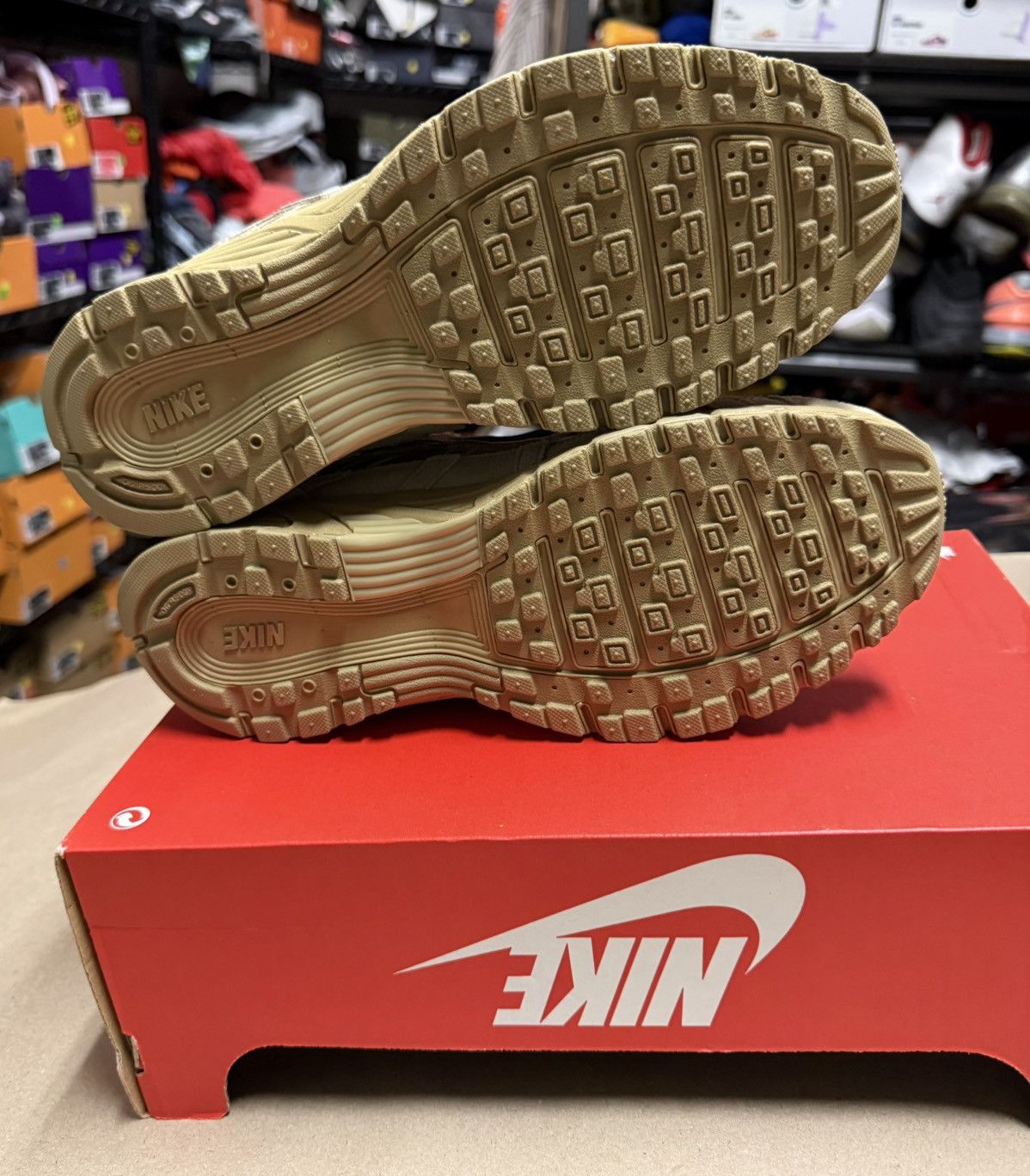 Nike Nike P-6000 Premium Cordura Men’s sz 8.5 running shoes NEW! Size US 8.5 / EU 41-42 - 5 Thumbnail