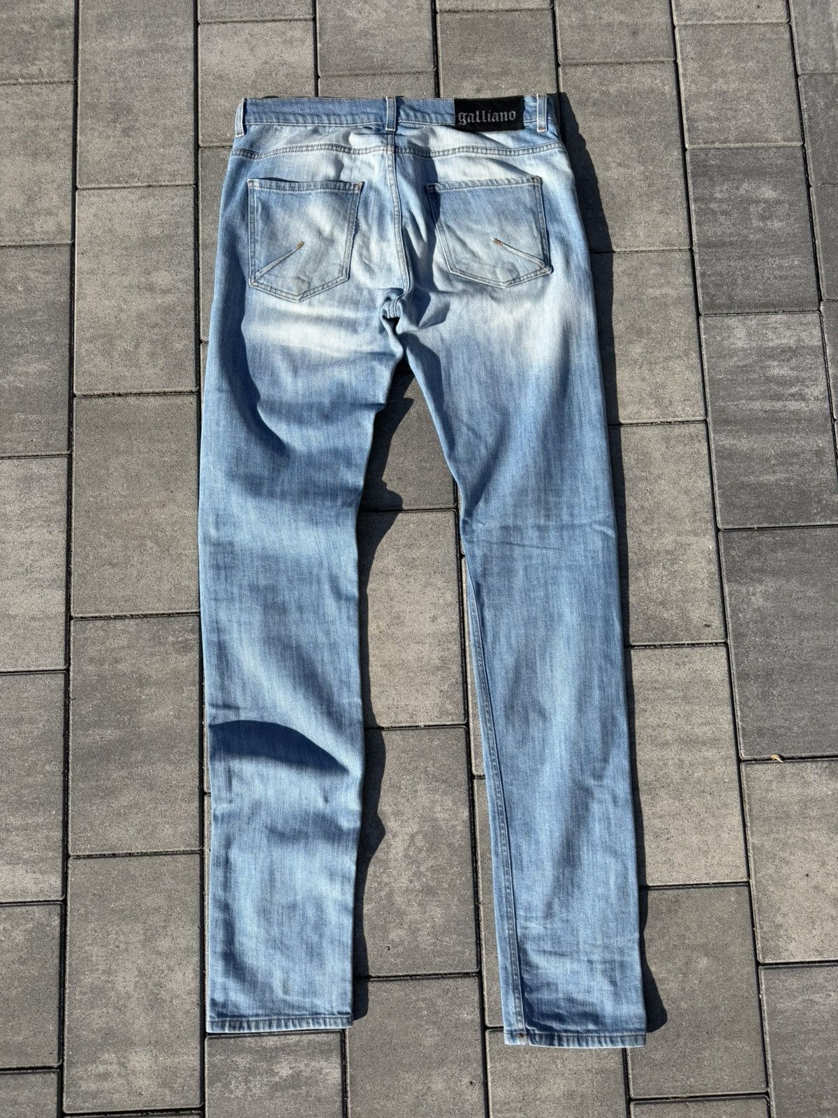 John Galliano John Galliano slim fit denim Size US 34 / EU 50 - 4 Thumbnail