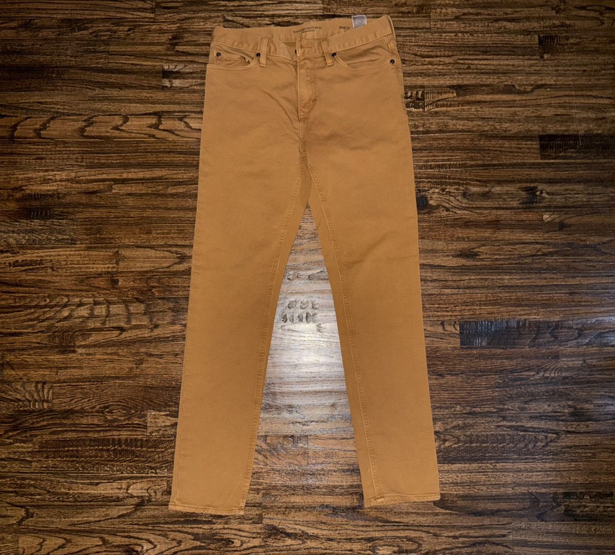 Banana Republic Banana Republic Chino Slim Traveler Pant Toffee Brown 30x32 Size US 30 / EU 46 - 3 Thumbnail