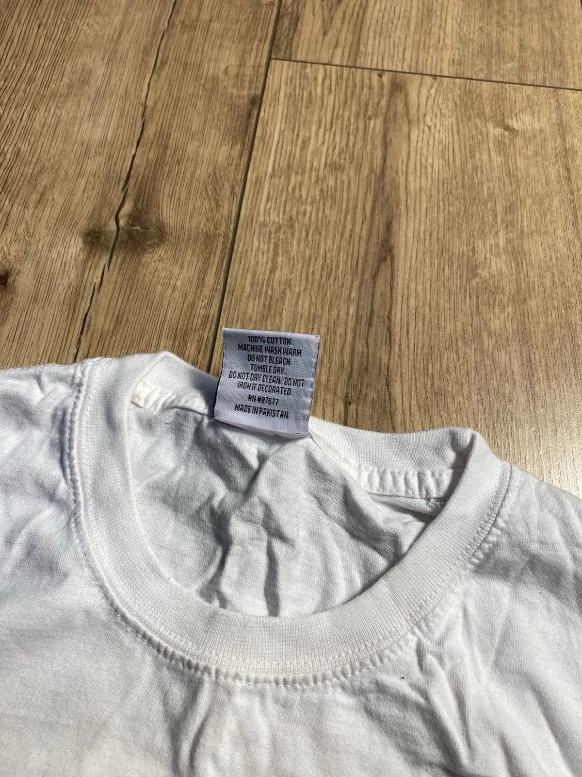 The Unbranded Brand Men’s Vintage 90’s Sonic White Shirt XL Size US XL / EU 56 / 4 - 6 Thumbnail