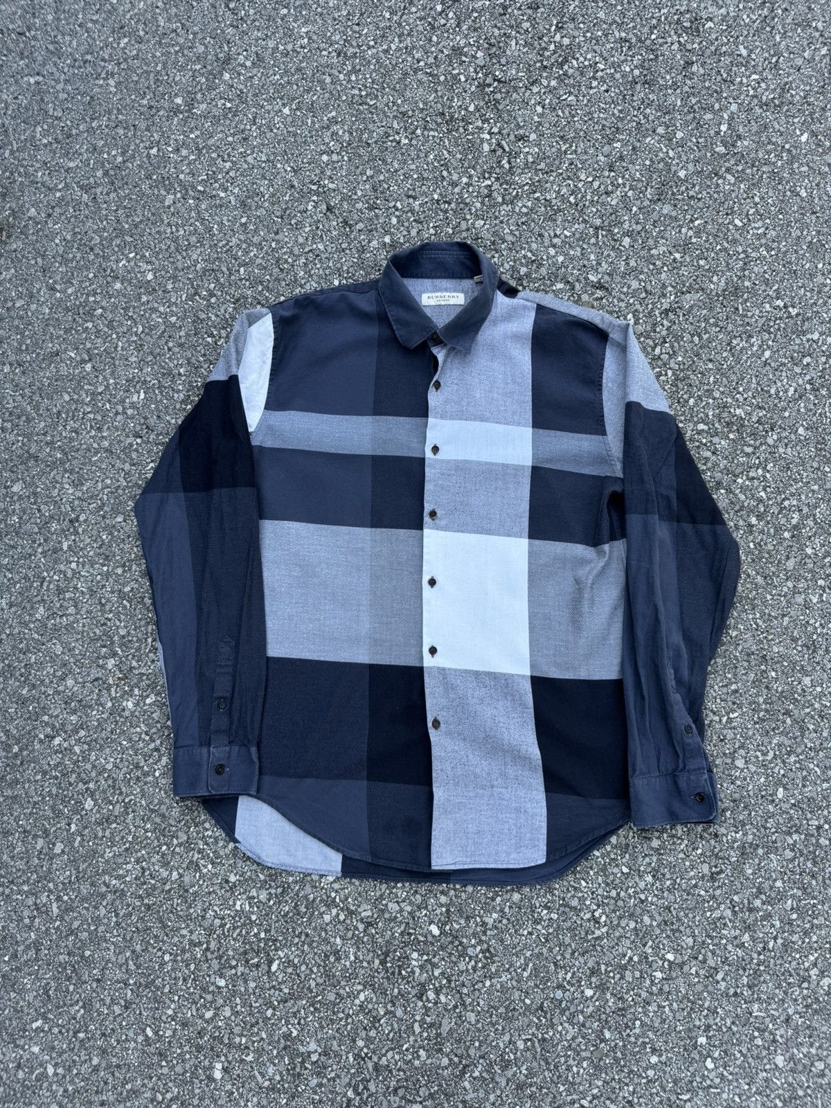 Burberry Burberry vintage shirt nova print logo rap skate luxury Size US L / EU 52-54 / 3 - 1 Thumbnail