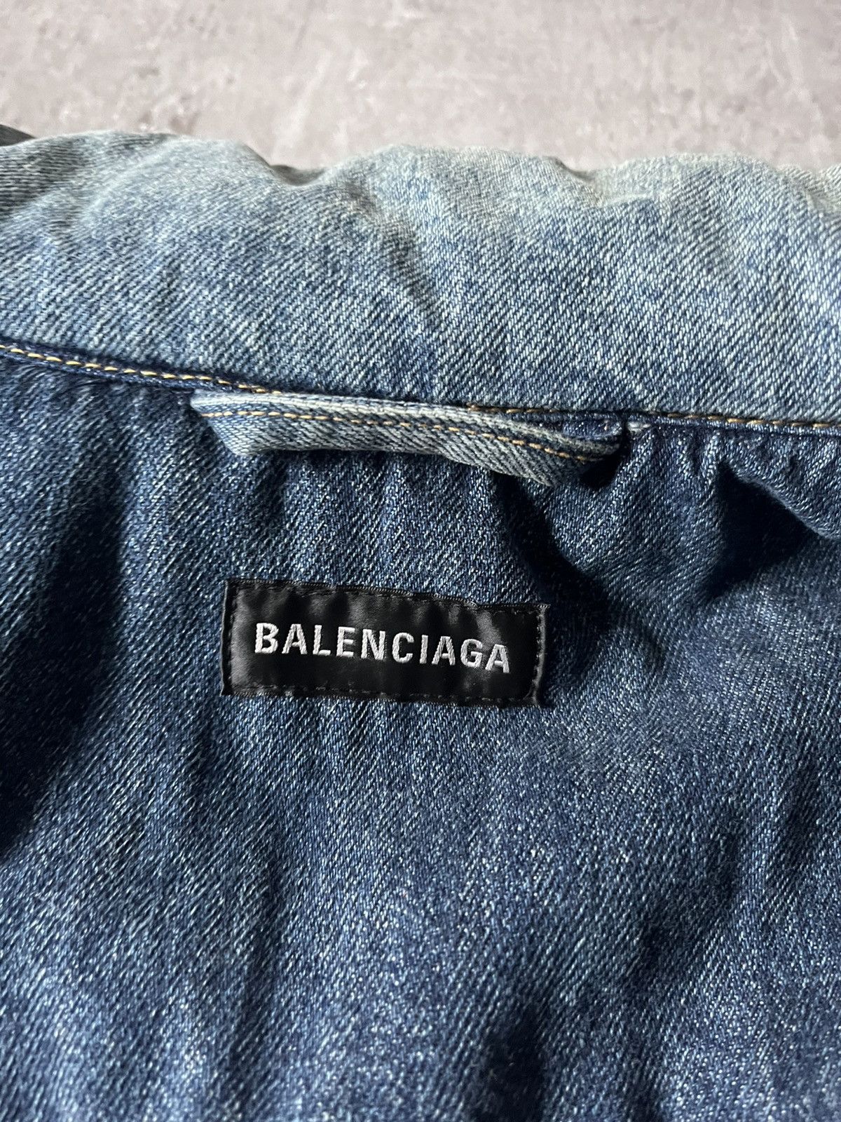 Balenciaga Balenciaga F/W 22 padded denim jacket bomber Kanye West Size US S / EU 44-46 / 1 - 14 Thumbnail