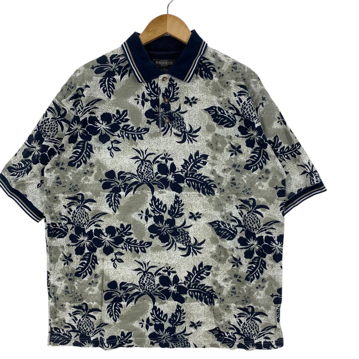 Vintage Vintage KNIGHTS SPORTSWEAR HAWAII Pineapple AOP Polo Tee Size US XL / EU 56 / 4 - 5 Thumbnail