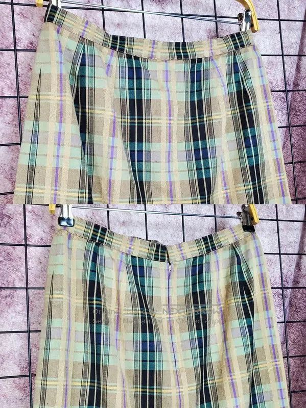 Burberry Burberry Beige Checkered Long Sleeve Cardigan. Size M / US 6-8 / IT 42-44 - 7 Thumbnail