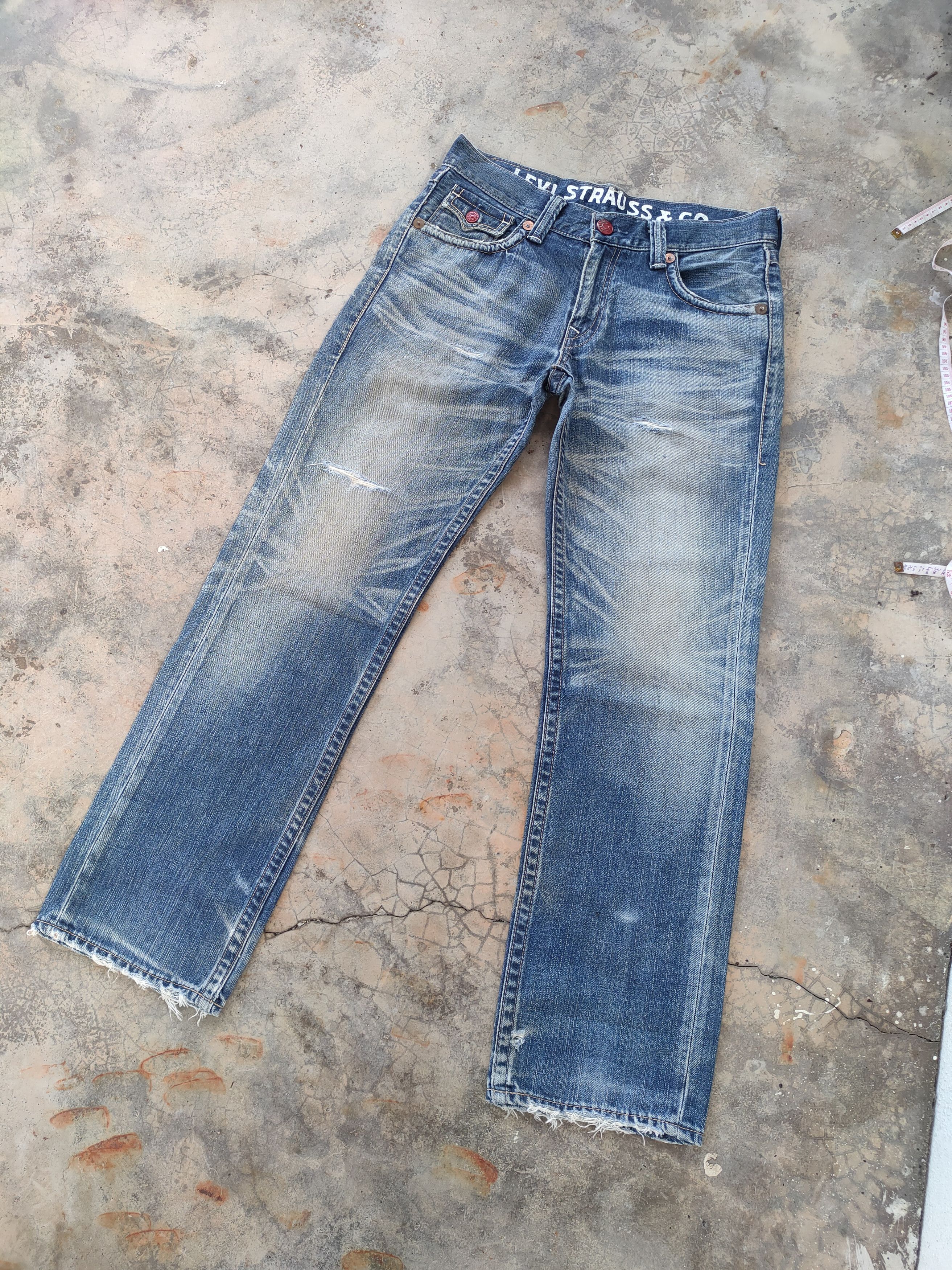 Jean W34 VINTAGE LEVI'S 502 FADED RIPPED JEANS DENIM PANTS Size US 34 / EU 50 - 2 Thumbnail