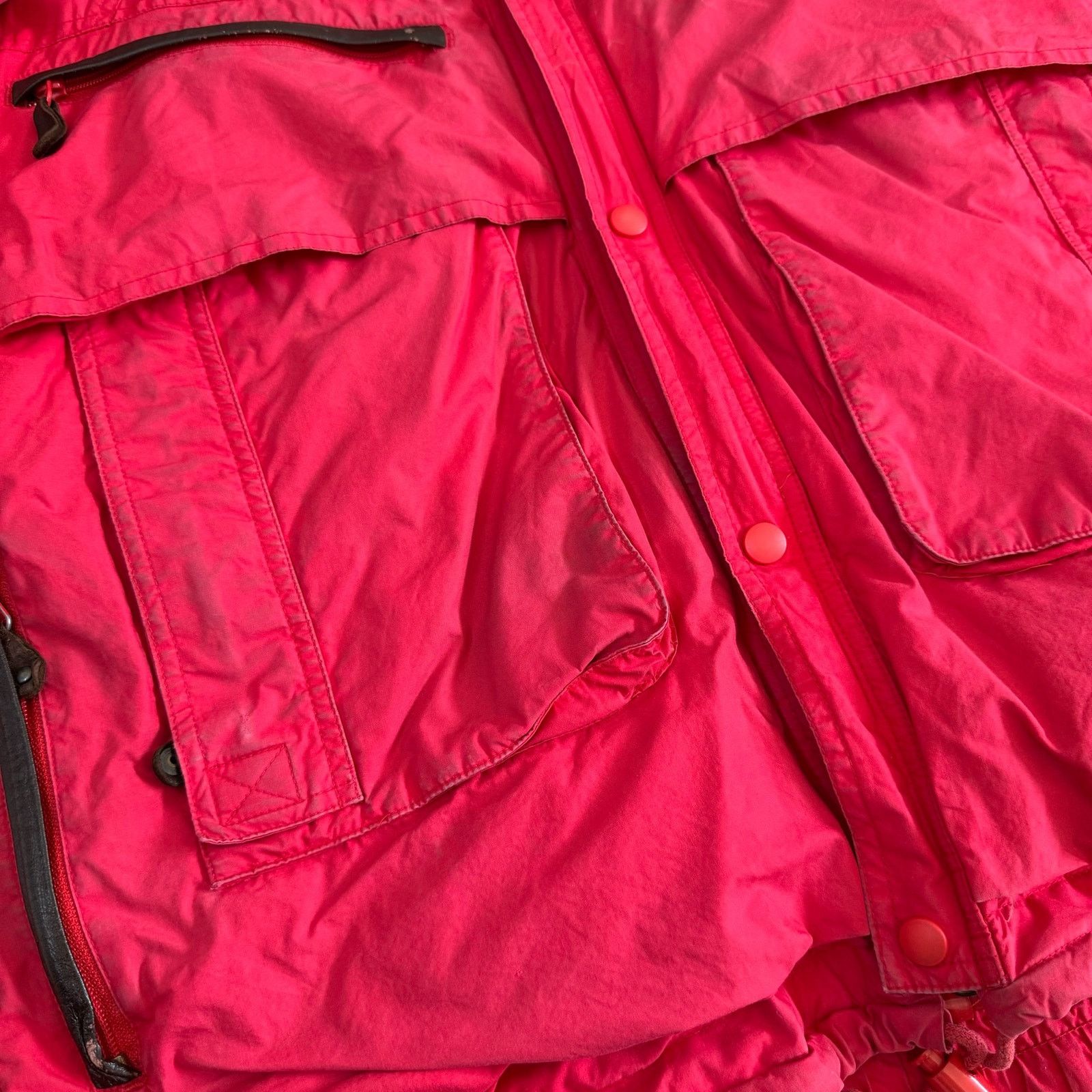 Christian Dior Monsieur Vintage Christian Dior Red Ski Puffer Jacket Size Medium Size M / US 6-8 / IT 42-44 - 3 Thumbnail