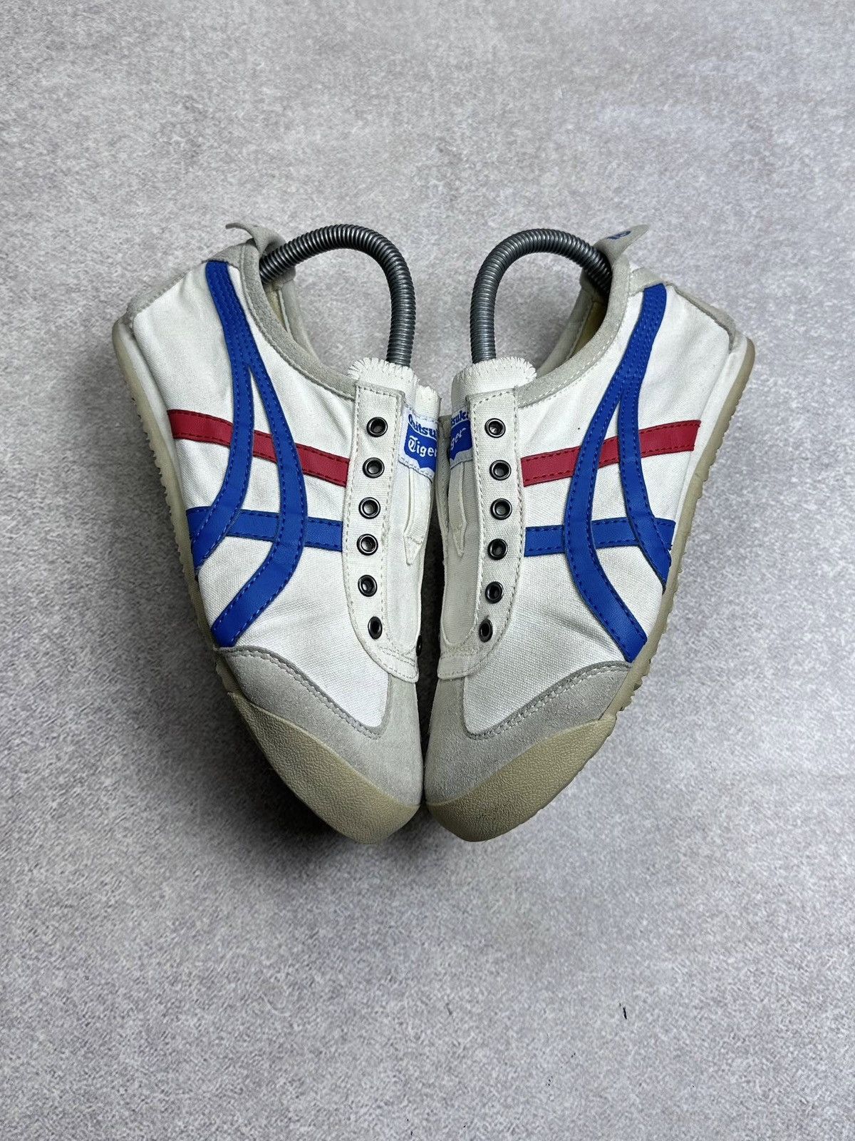 Asics Vintage Asics Onitsuka Tiger Kill Bill Low Sneakers EUR 38 Size US 8 / IT 38 - 2 Thumbnail