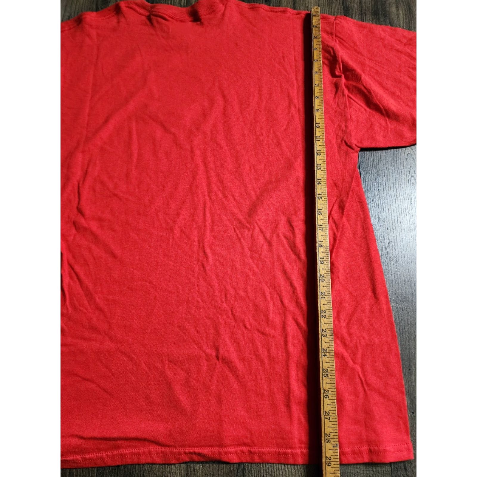 Gildan Mens XL Peanuts Snoopy T Shirt Christmas Size US XL / EU 56 / 4 - 2 Thumbnail