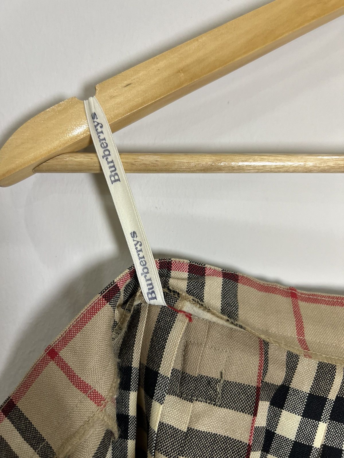 Burberry Burberry Nova Check Pleated Buckle Details Size 26" / US 2 / IT 38 - 9 Thumbnail