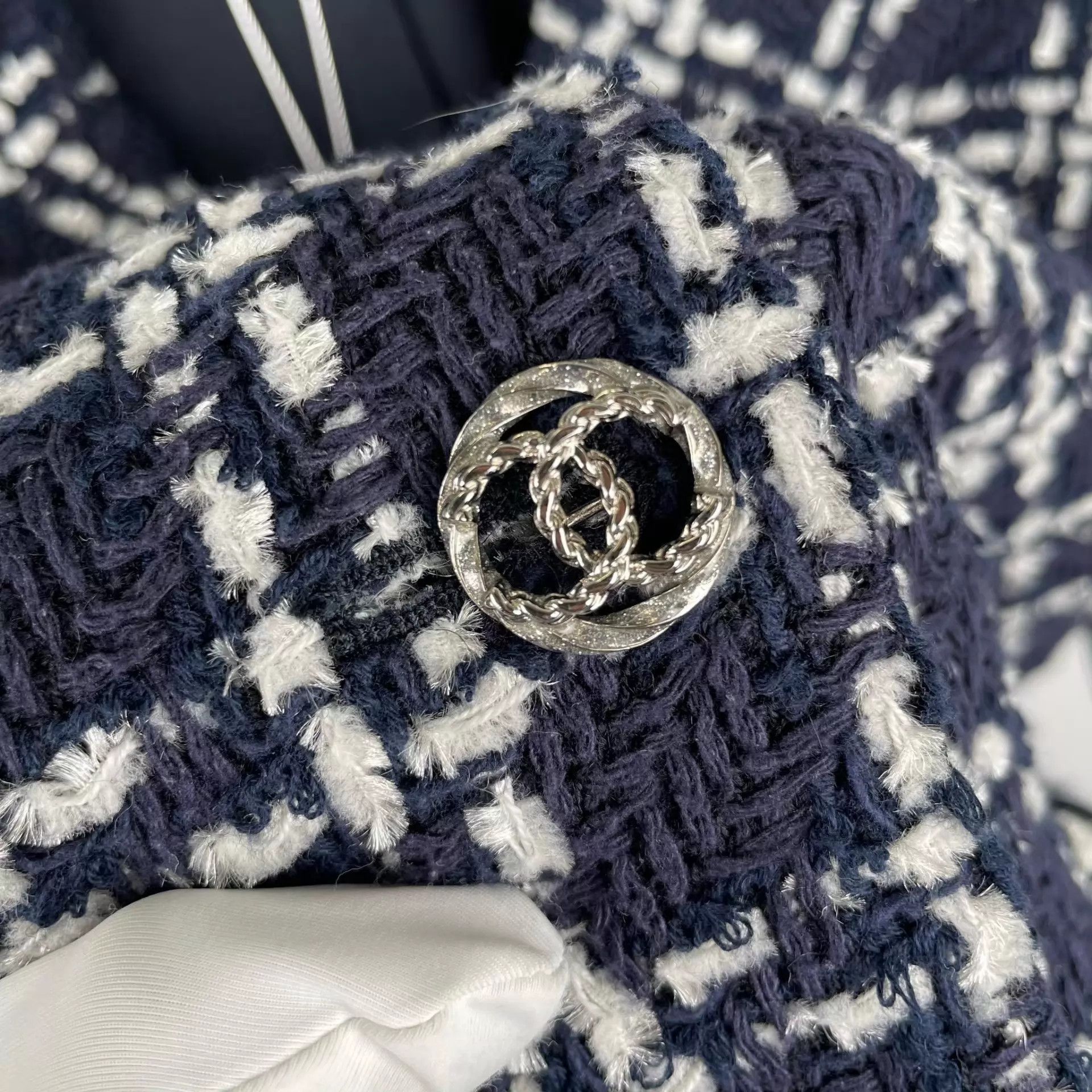Chanel Chanel Check Color - Blocked Soft Wool Jacket 34 Size XS / US 0-2 / IT 36-38 - 7 Thumbnail
