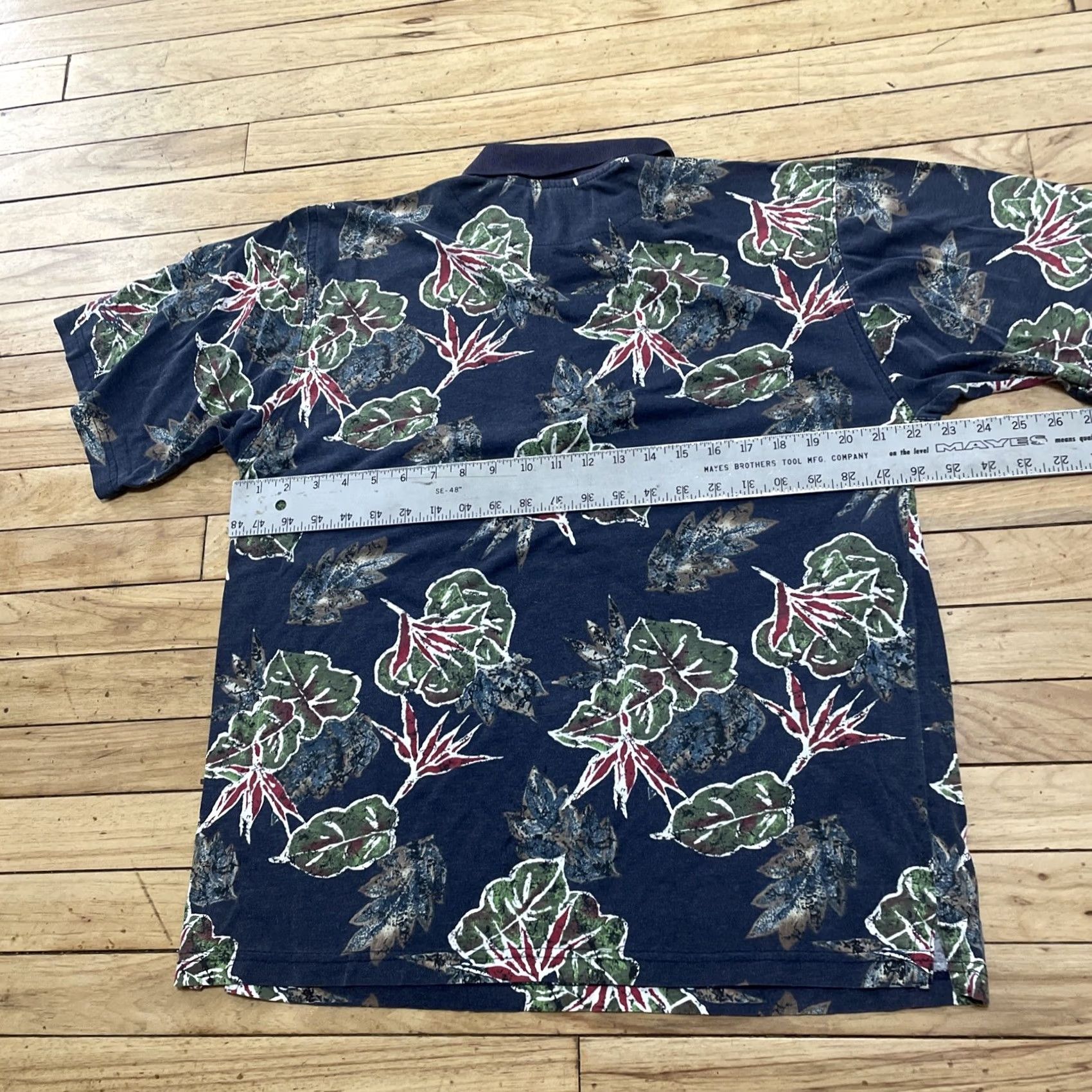 Vintage VINTAGE Chi Chi Polo Shirt Men M Blue Green Leaves Print 90s Retro Hawaiian Casual Polo Shirt Men M Size US M / EU 48-50 / 2 - 7 Thumbnail