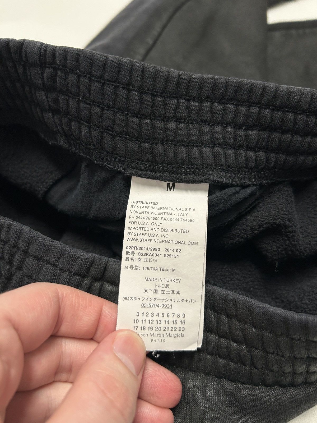 Maison Margiela FW2014 Waxed Sweatpants Size US 30 / EU 46 - 6 Thumbnail