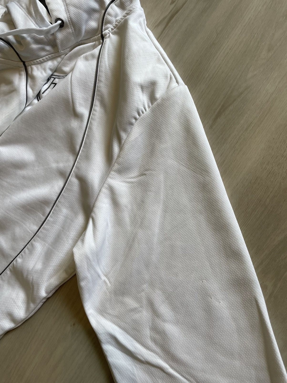 Tapout Vintage Y2K Grunge MMA Tapout Embroidered Logo Hoodie Sz XL Size US XL / EU 56 / 4 - 6 Thumbnail